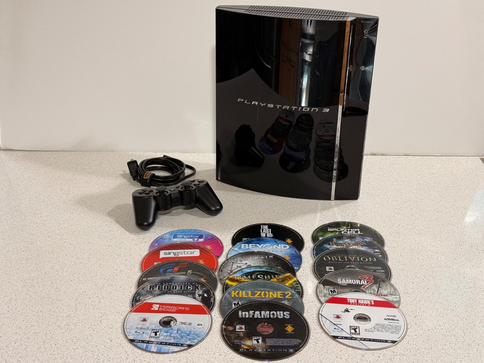 Sony Playstation 3 60 GB Backwards Compatible CECH-A01 – Controller/Cables/Games