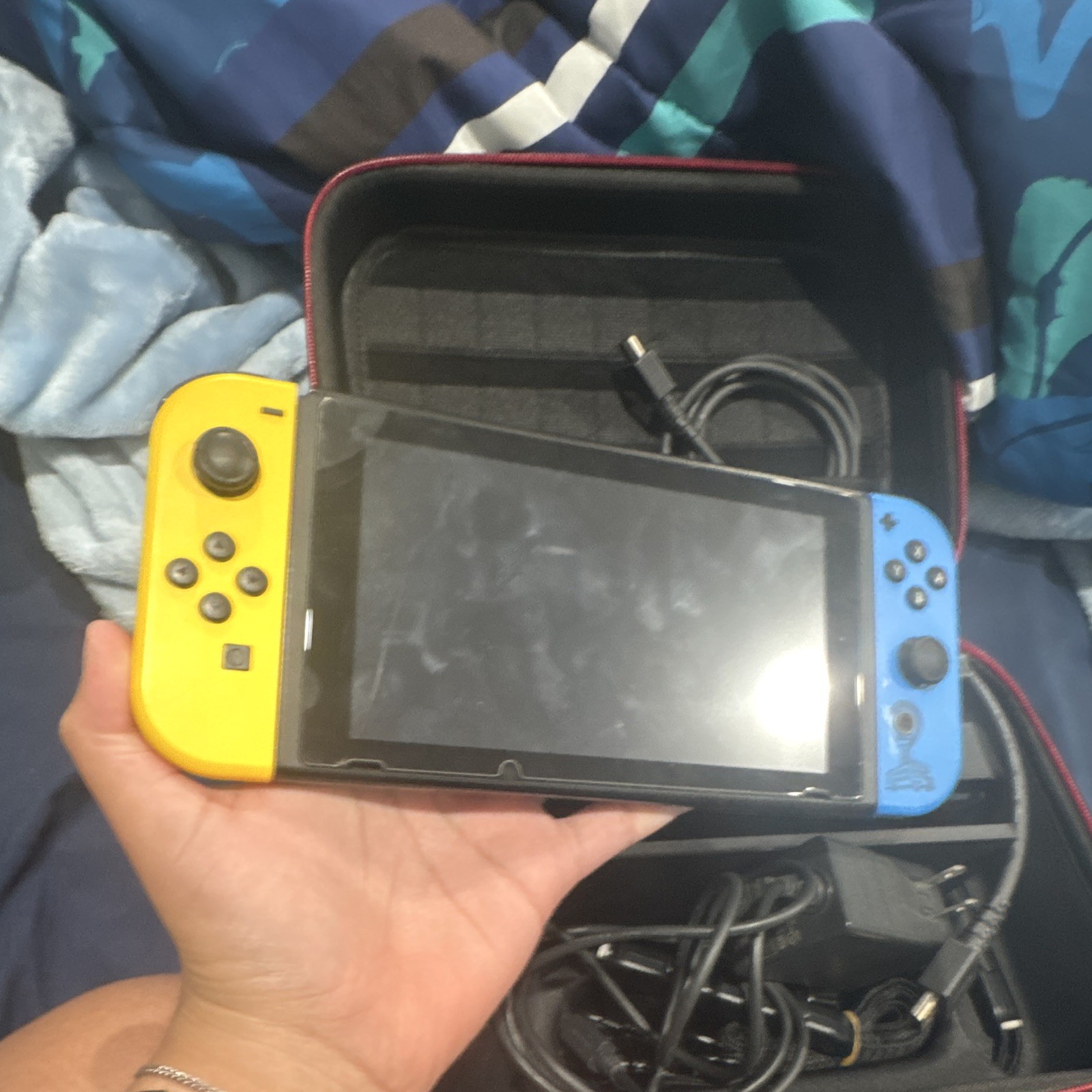 Nintendo Switch HAC-001 32GB 720p Console w/ Yellow Blue Joy-Con Dock Case