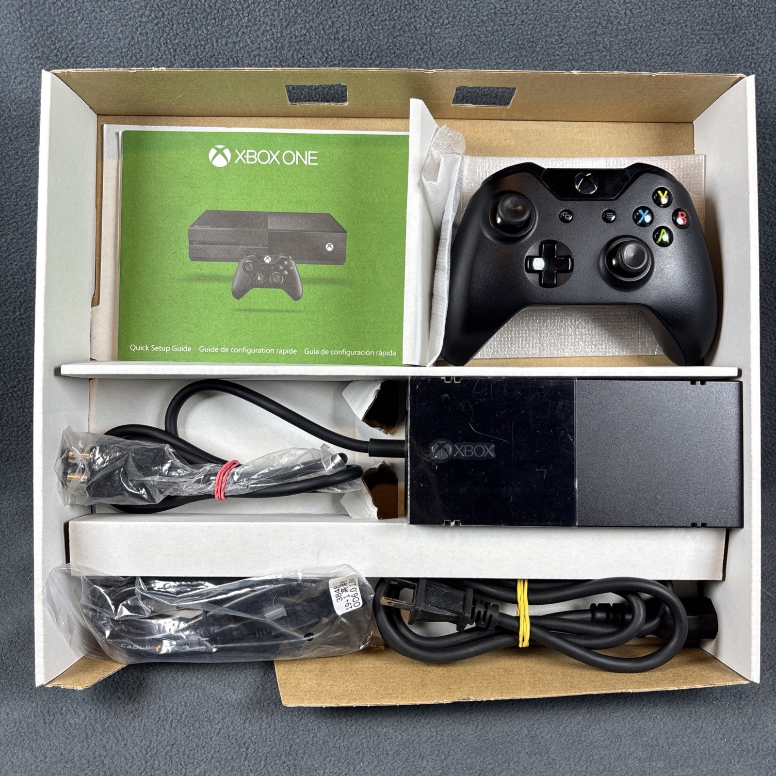 Xbox One 500GB Console – Complete In Box w/ Inserts – Tested