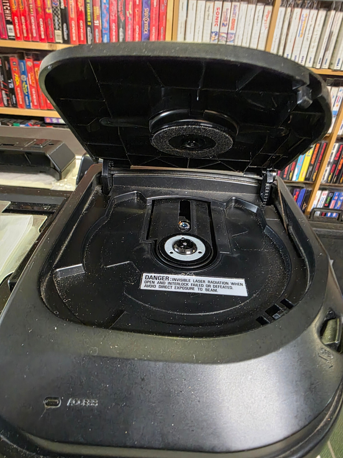 Sega CD Model 2 Console w/Genesis 2 Console w/Sewar Shark-CIB PLUS! VGC! TESTED!