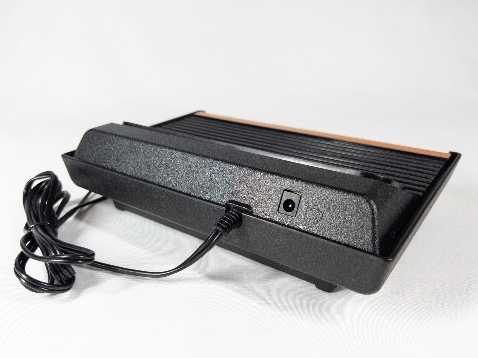 2015 AtGames Atari Flashback 6 Classic Console 100 Built-in Games – AR2680