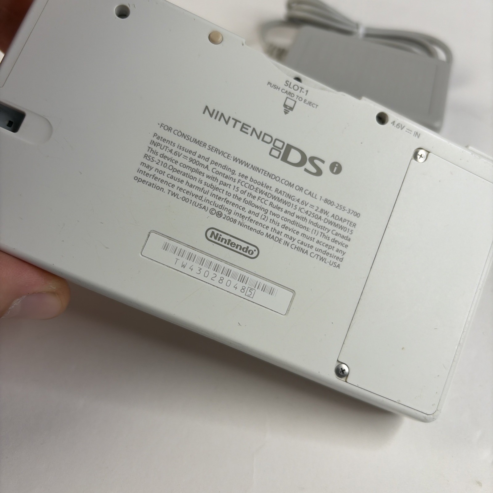 Nintendo DSi White Handheld Game Console with Charger. TESTED/WORKING US Model