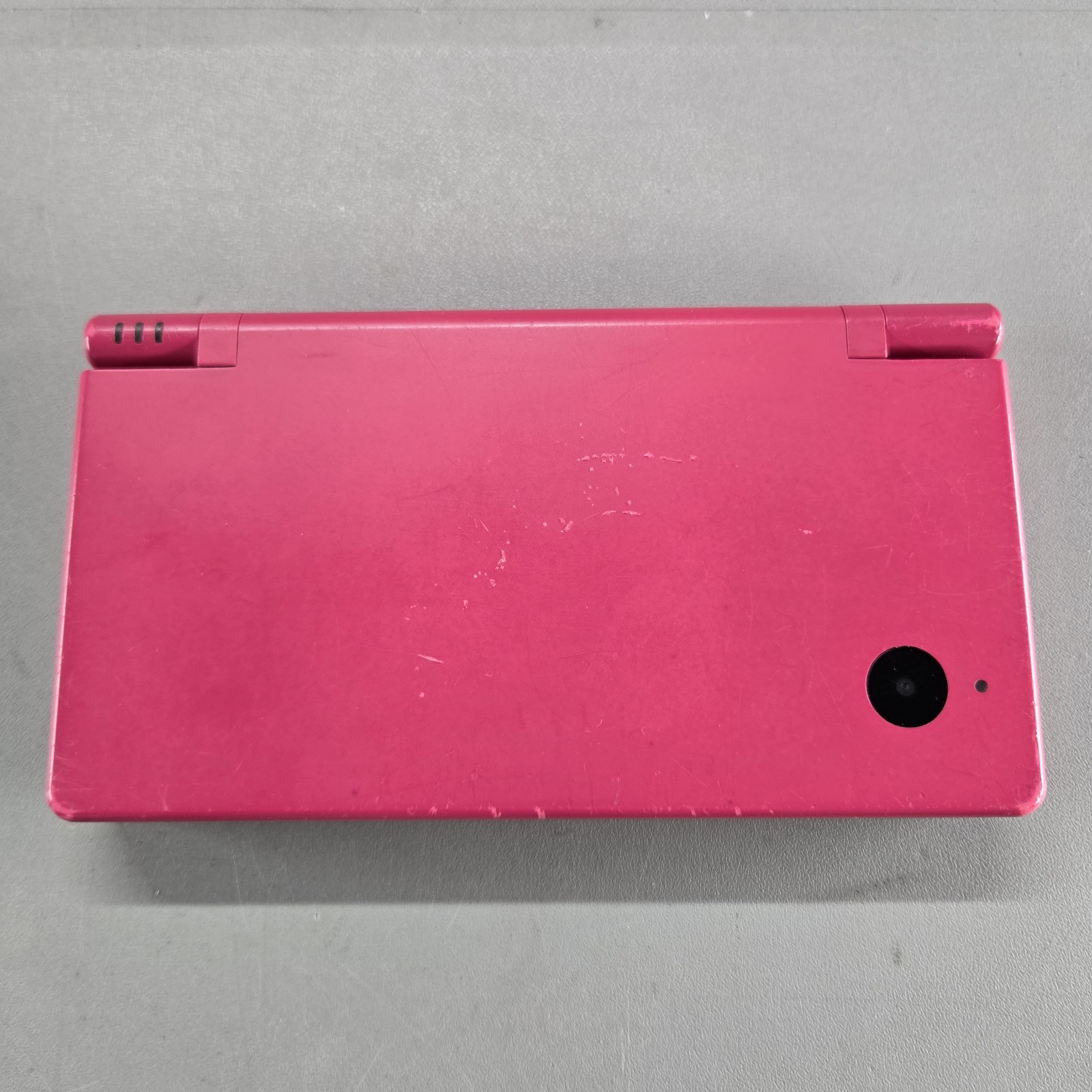 Nintendo DSi Handheld System Pink Bundle 3 Games/Charger/Stylus TESTED WORKS