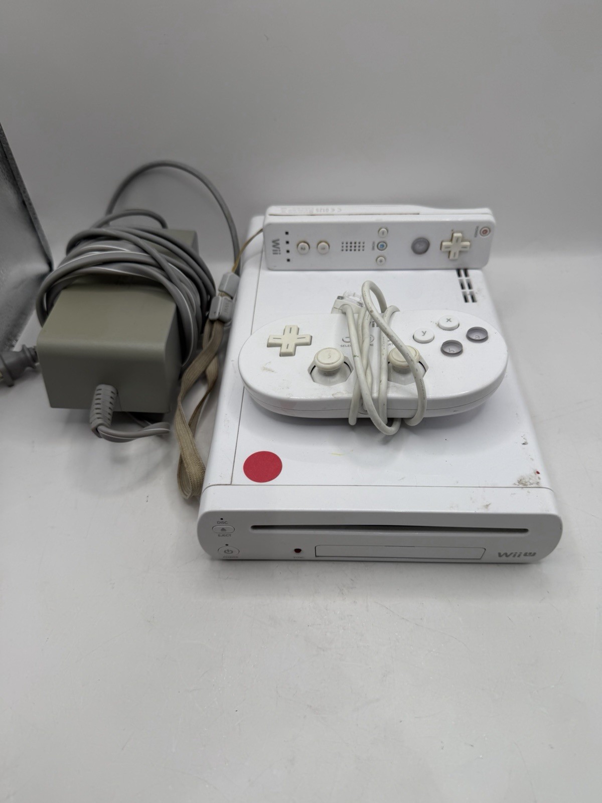 Nintendo Wii U Console Only With Wii Remote And Controller No Game Pad Untested