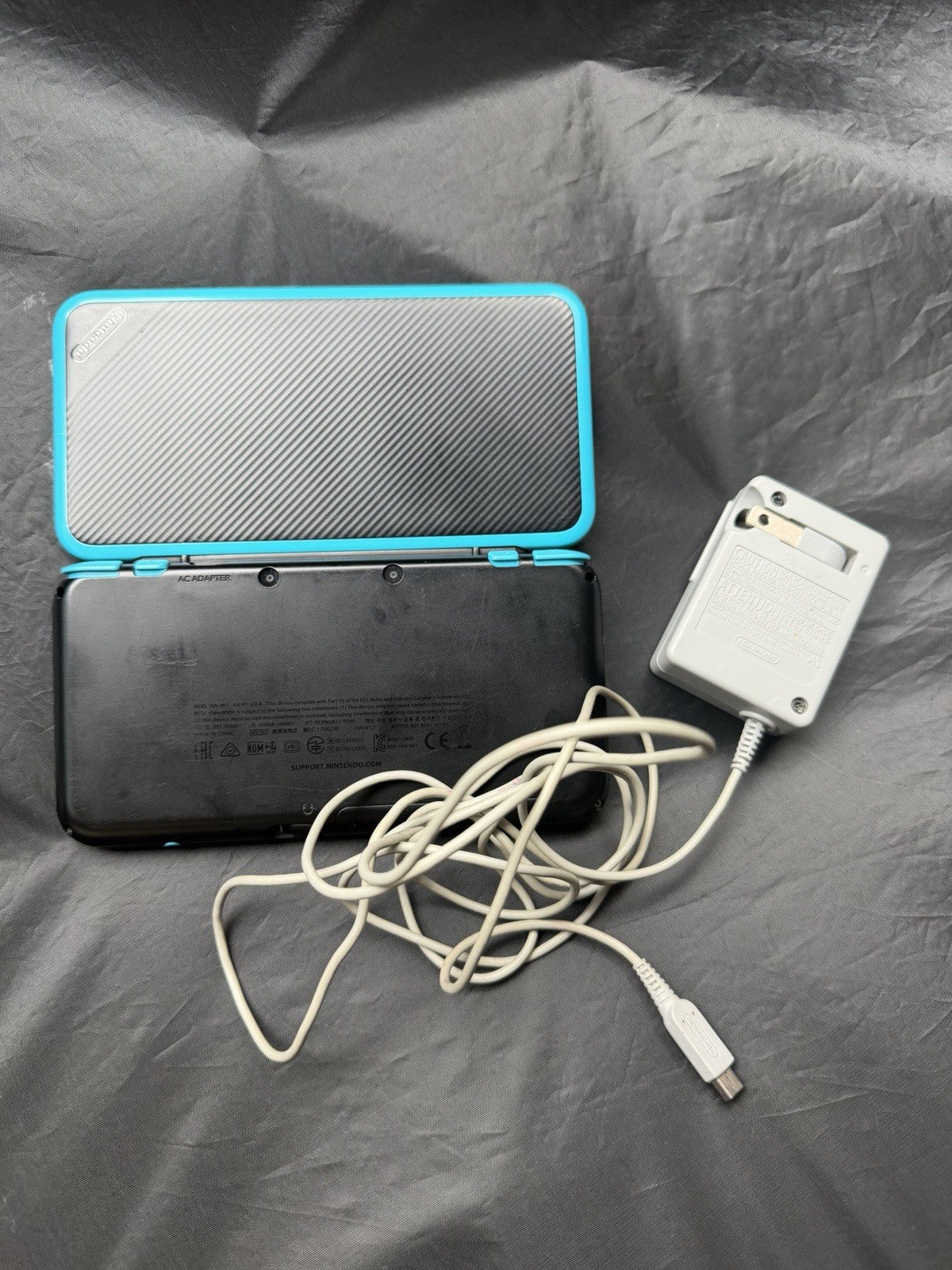 “New” Nintendo 2DS XL Black Turquoise TESTED – NO STYLUS – READ DESCRIPTION