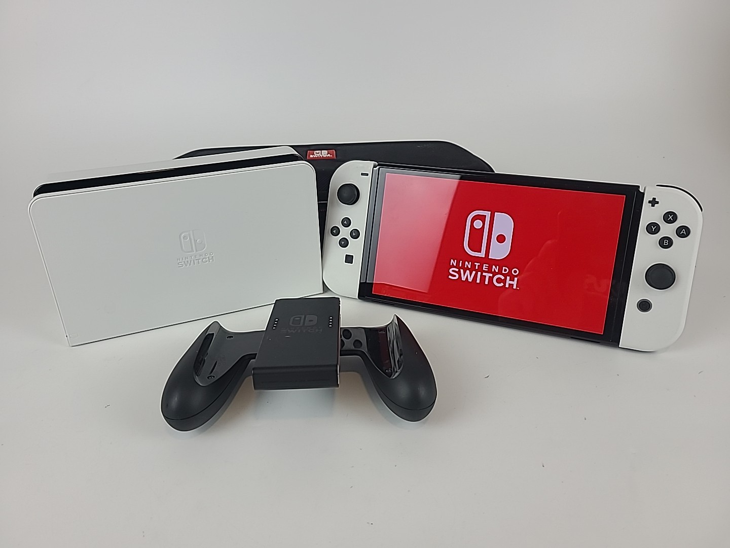Nintendo Switch OLED 64GB White Joy-Con Console w/ Dock Wi‑Fi USB‑C HEG-001