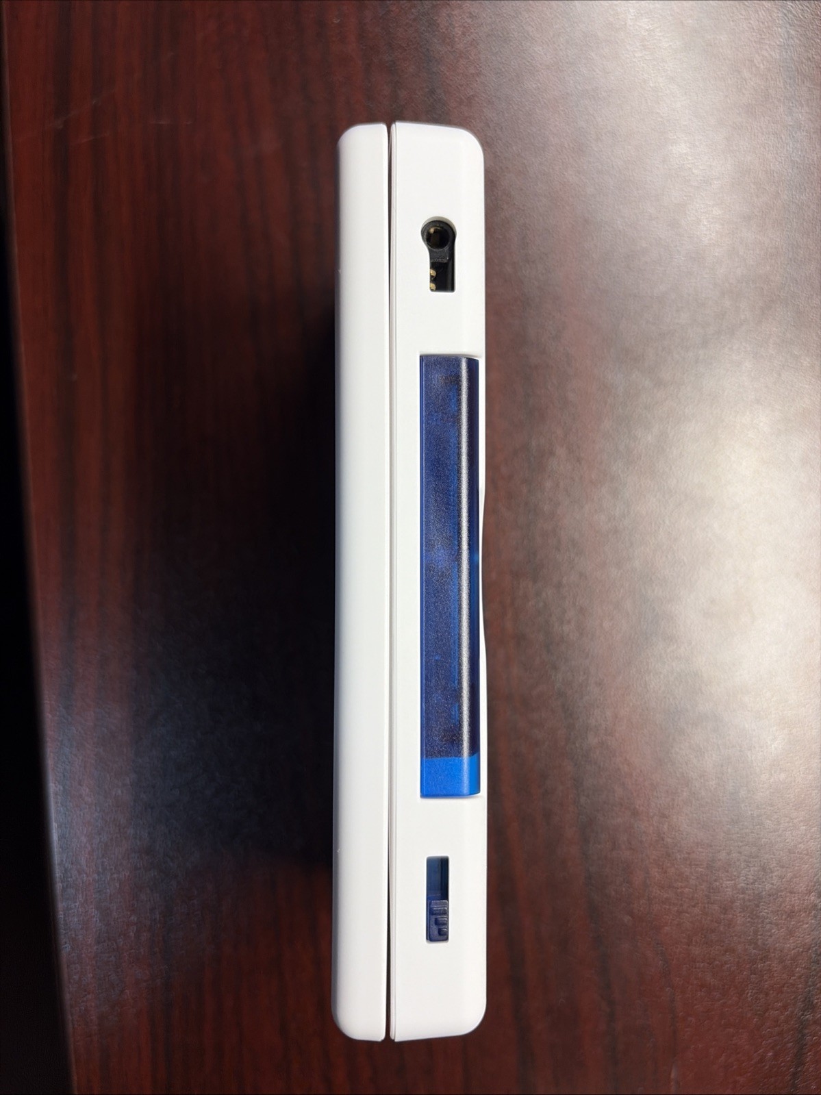 Nintendo DS Lite Handheld System Console for Nintendo DS – Polar White/Blue