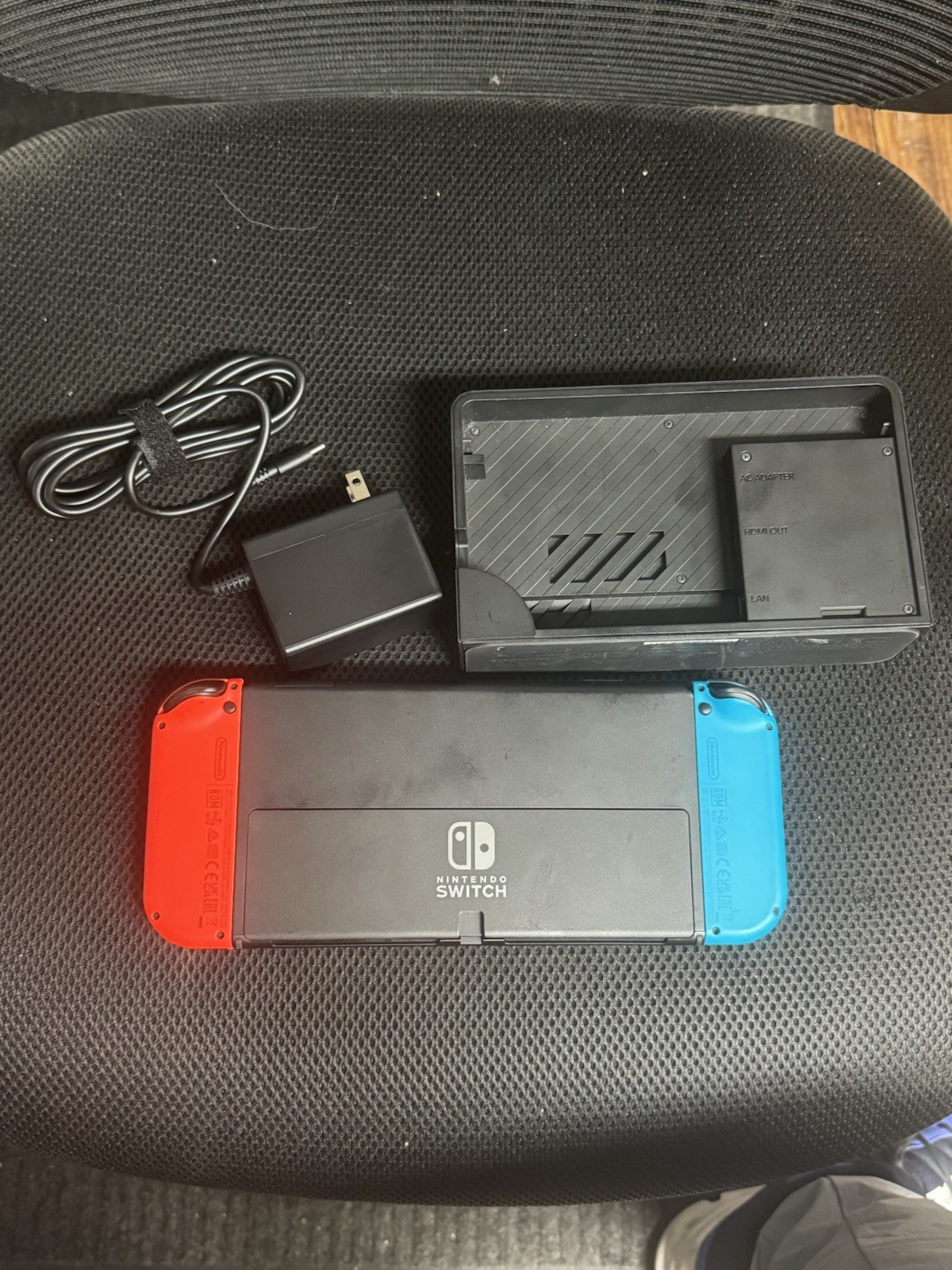 Nintendo Switch OLED Model HEG-001 Handheld Console – With Dock & Charger
