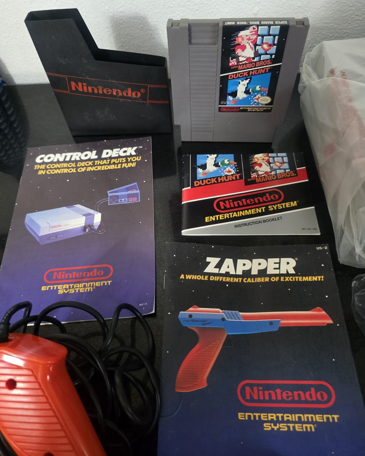 BRAND NEW!! Authentic Original NES Nintendo System Console with Original Box!!