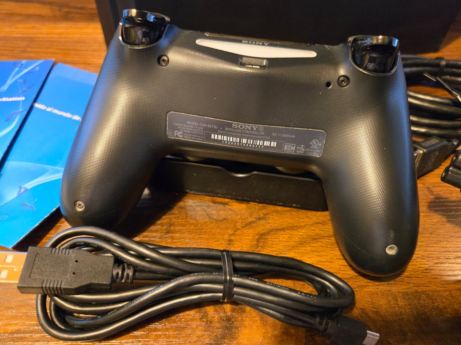Sony PlayStation PS4 Fat Console With OEM Controller In Box