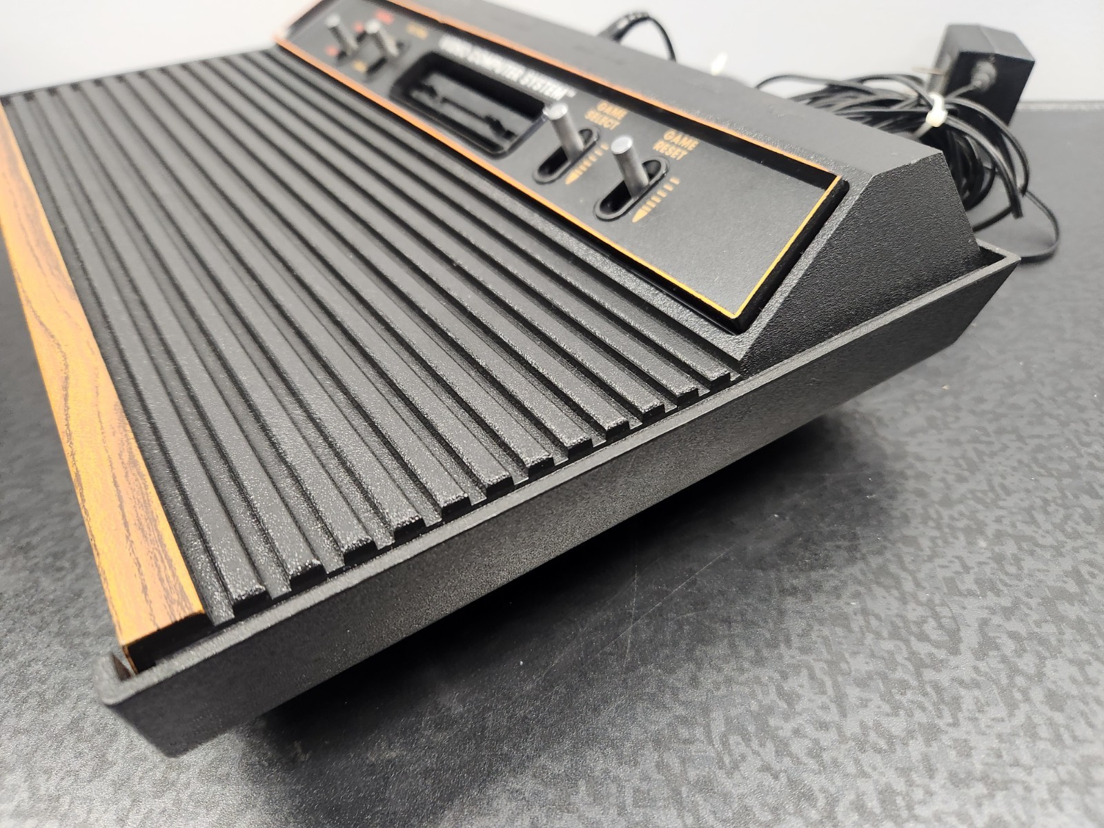 Atari 2600 CX-2600A Wood Grain 4 Switch Console with Cords ~ Good Condition