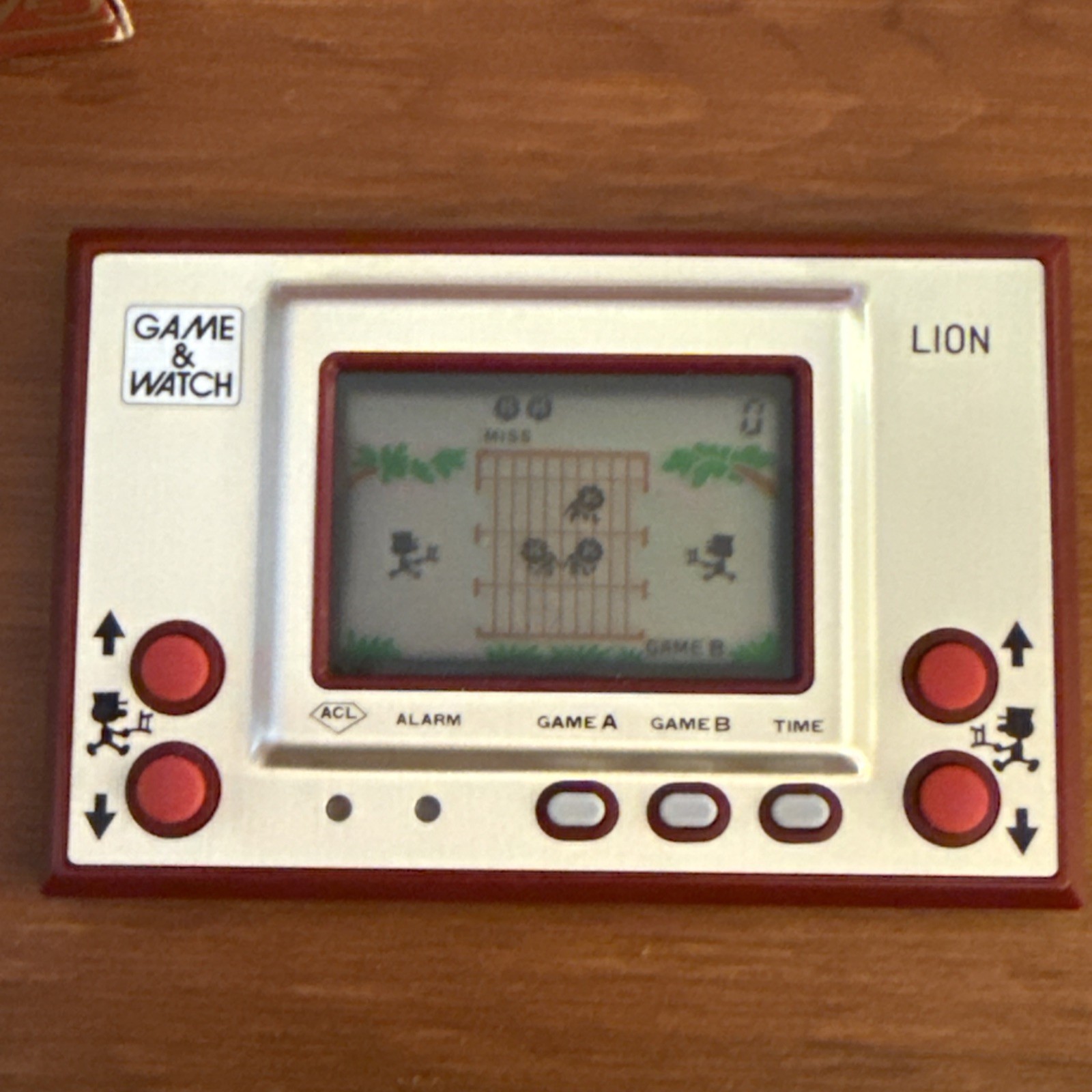 Nintendo Game & Watch LION LN-08 Gold Series 1981 With Box Working