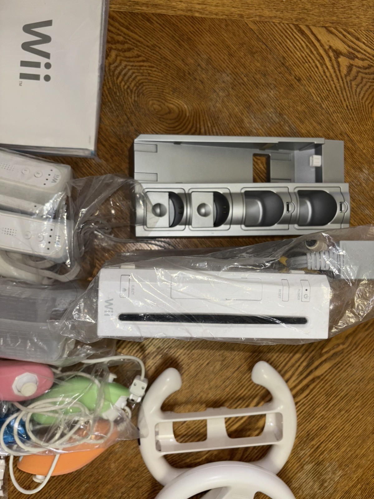 Nintendo Wii Console System Bundle Controller Cords Manuals Cleaned & Tested doc
