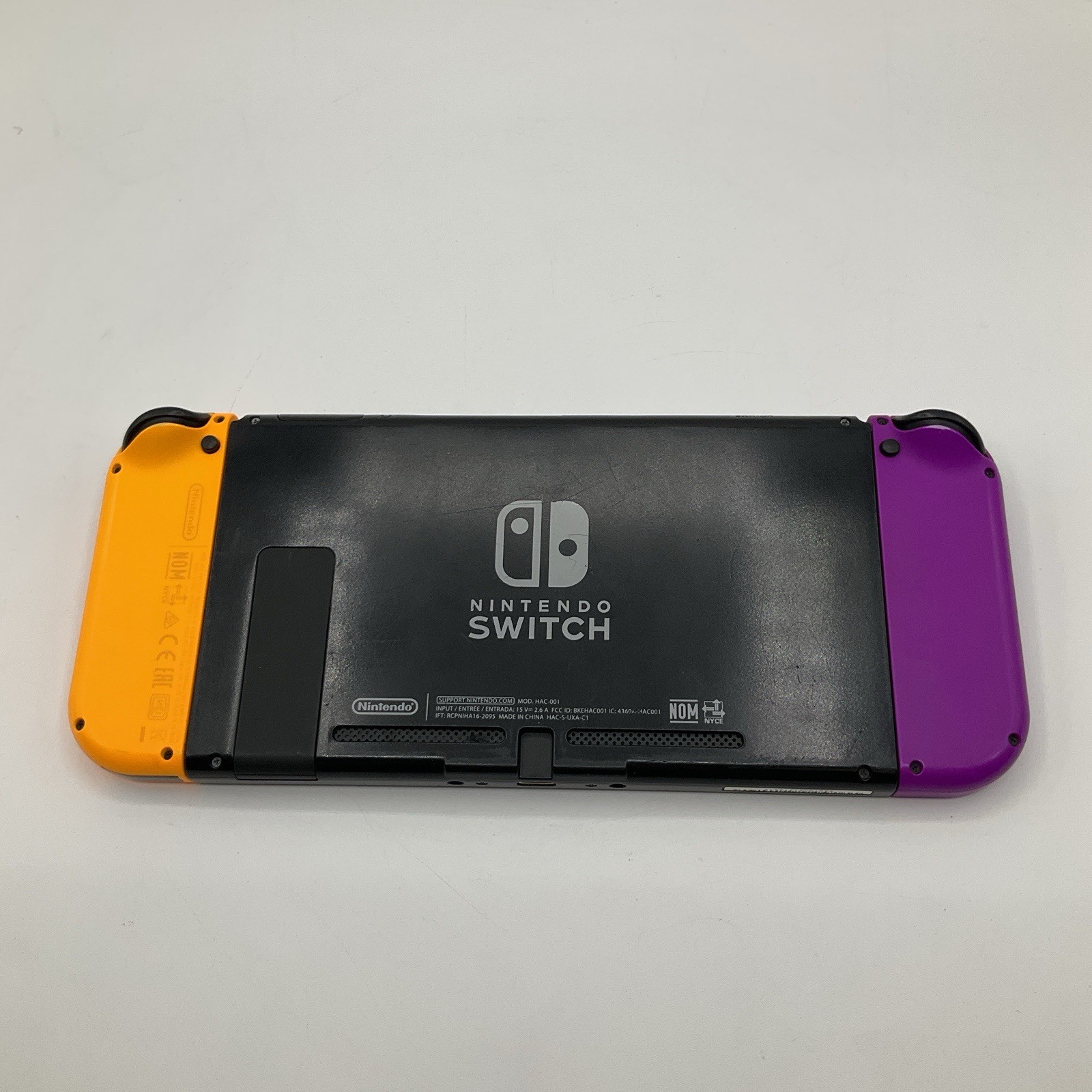 Nintendo Switch HAC-001 Console With SD Card, Case And NBA 2K21 Game