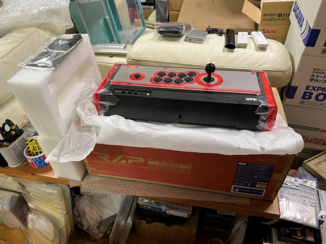 New HORI Real Arcade Pro 4 Premium VLX HAYABUSA PS4-050 Fight Stick PS4 PS3