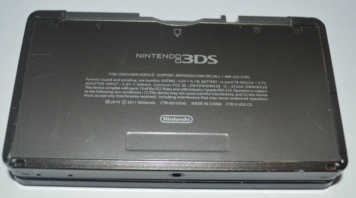 Nintendo 3DS 2GB Handheld System Cosmo Black w/ 7 Games, Charger, & Case WORKS