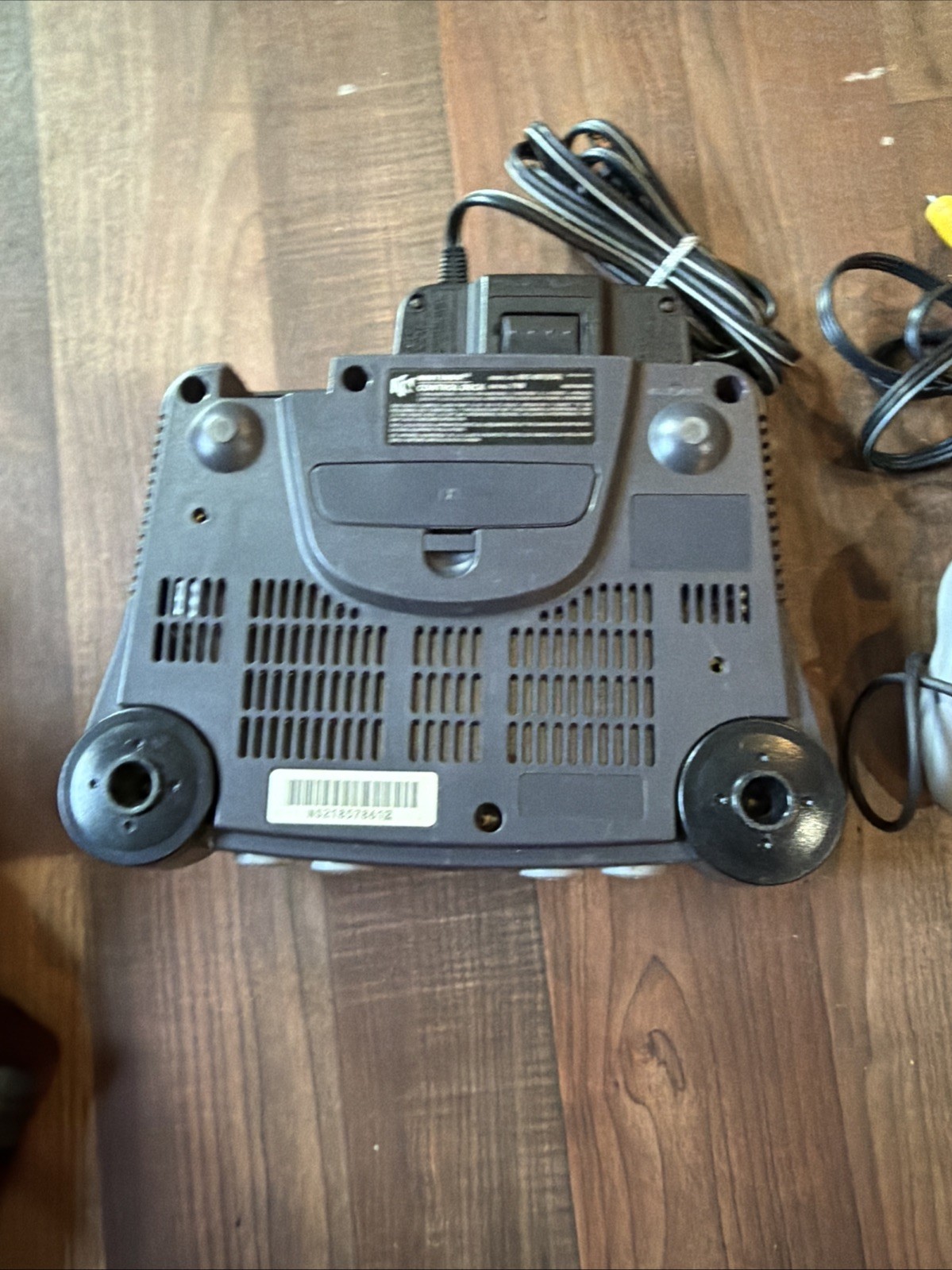 Nintendo 64 Console Bundle N64 w/ 1 Controllers, Cables Tv Power Works