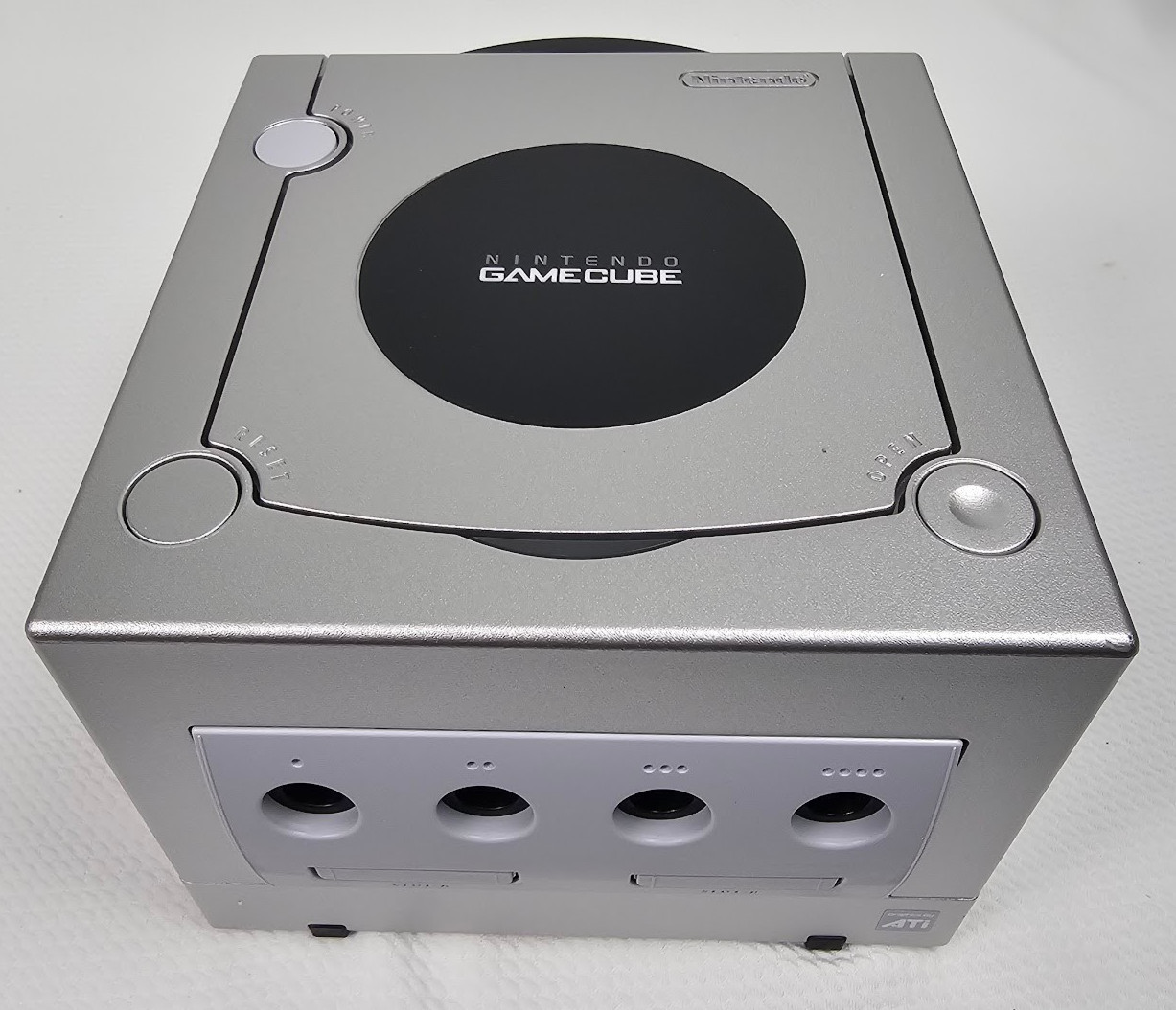 Nintendo GameCube Platinum Edition (Model DOL-101) – Pristine Open Box / Unused