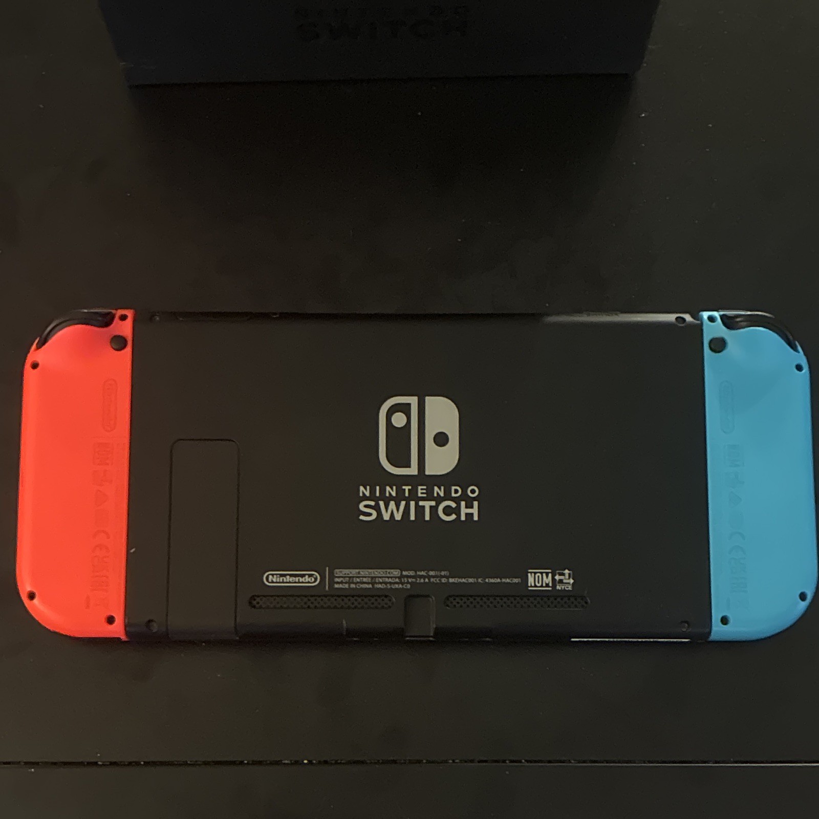 Nintendo Switch HAC-001 Console 32GB Neon Red/Blue Joy-Con Dock Charger HDMI