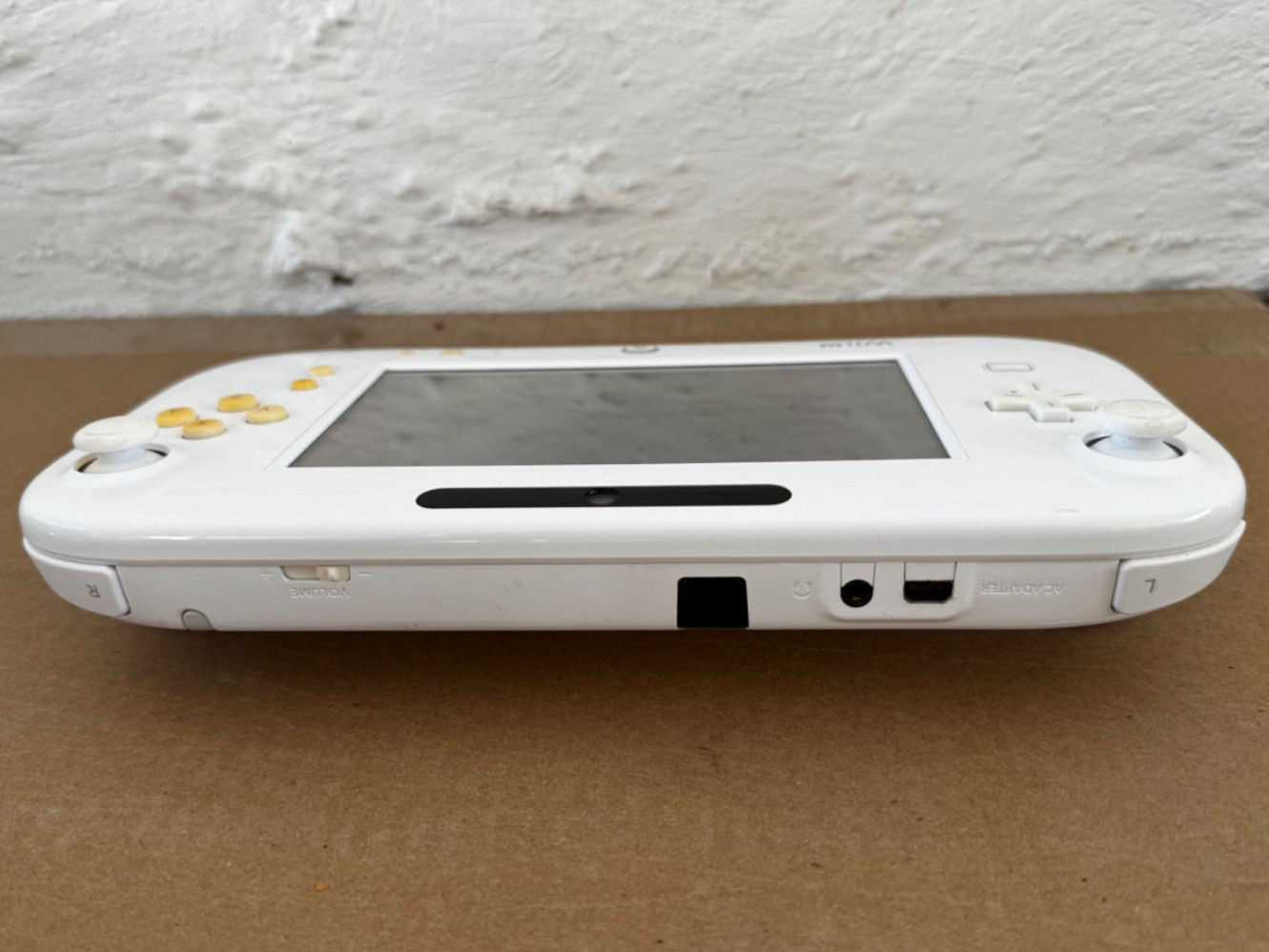Nintendo Wii U 8GB Console Bundle – White (Model WUPSWAAB) – Tested & Working