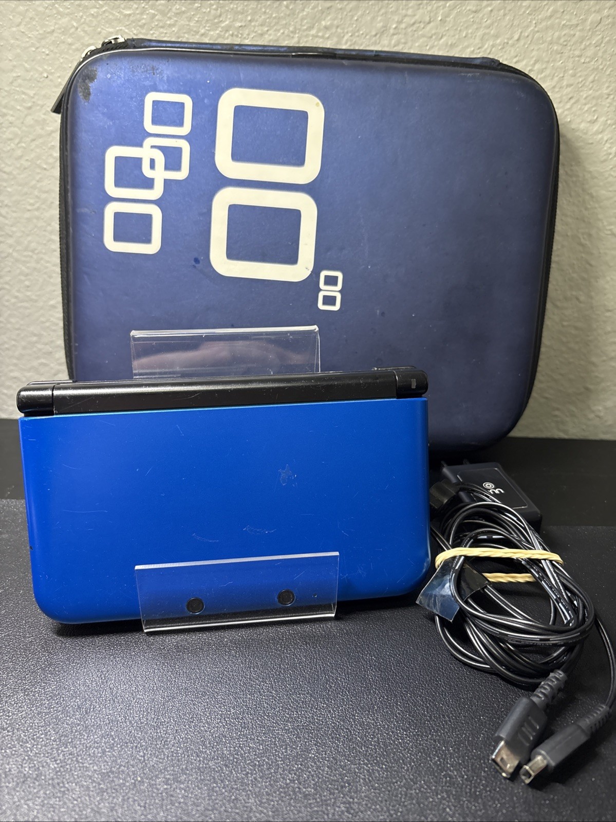 Nintendo 3DS XL Handheld System – Blue/Black Console W/ Charger & Case Tested