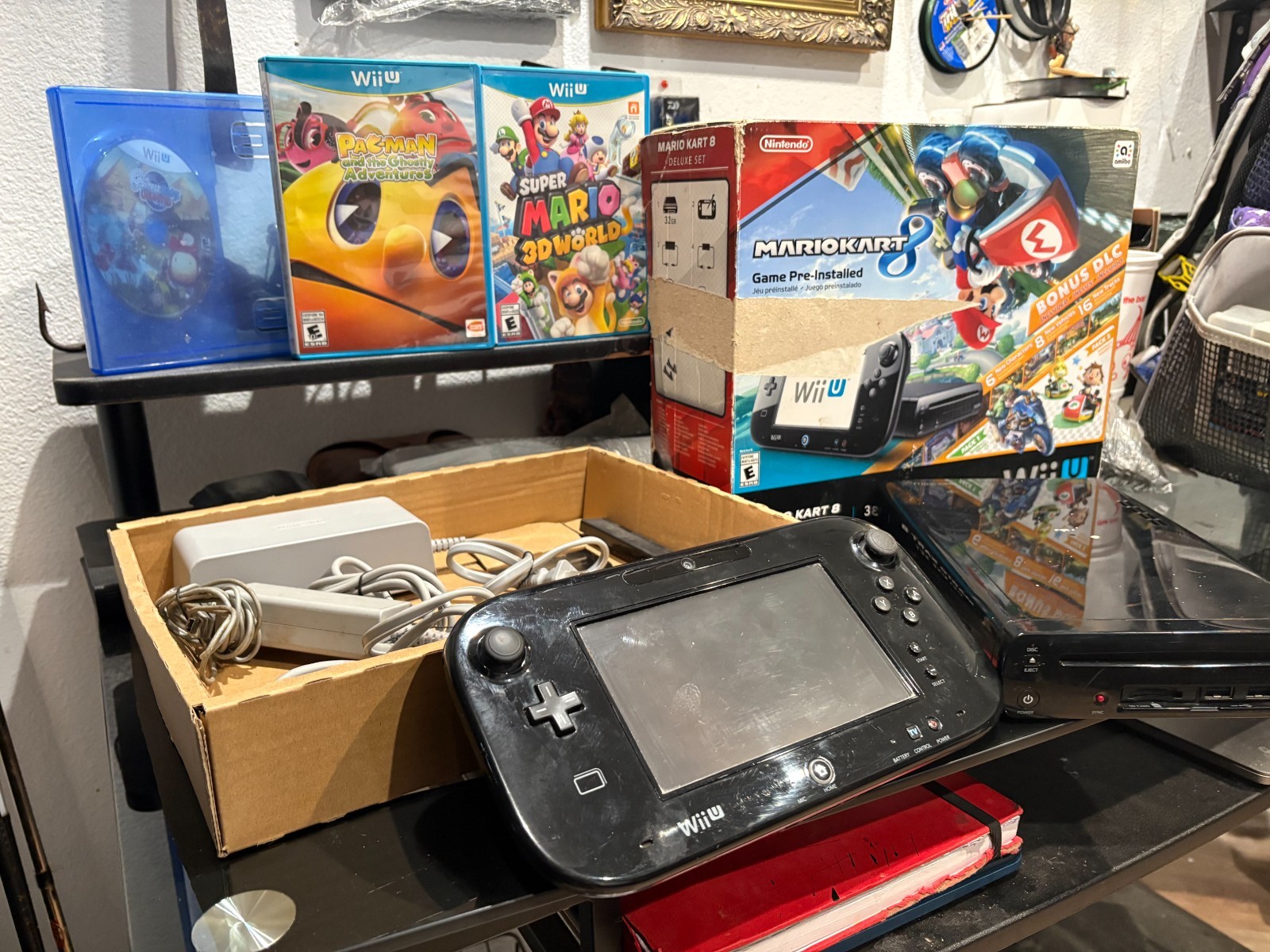 Nintendo Wii U Mario Kart 8 Deluxe 32GB Handheld System – Black