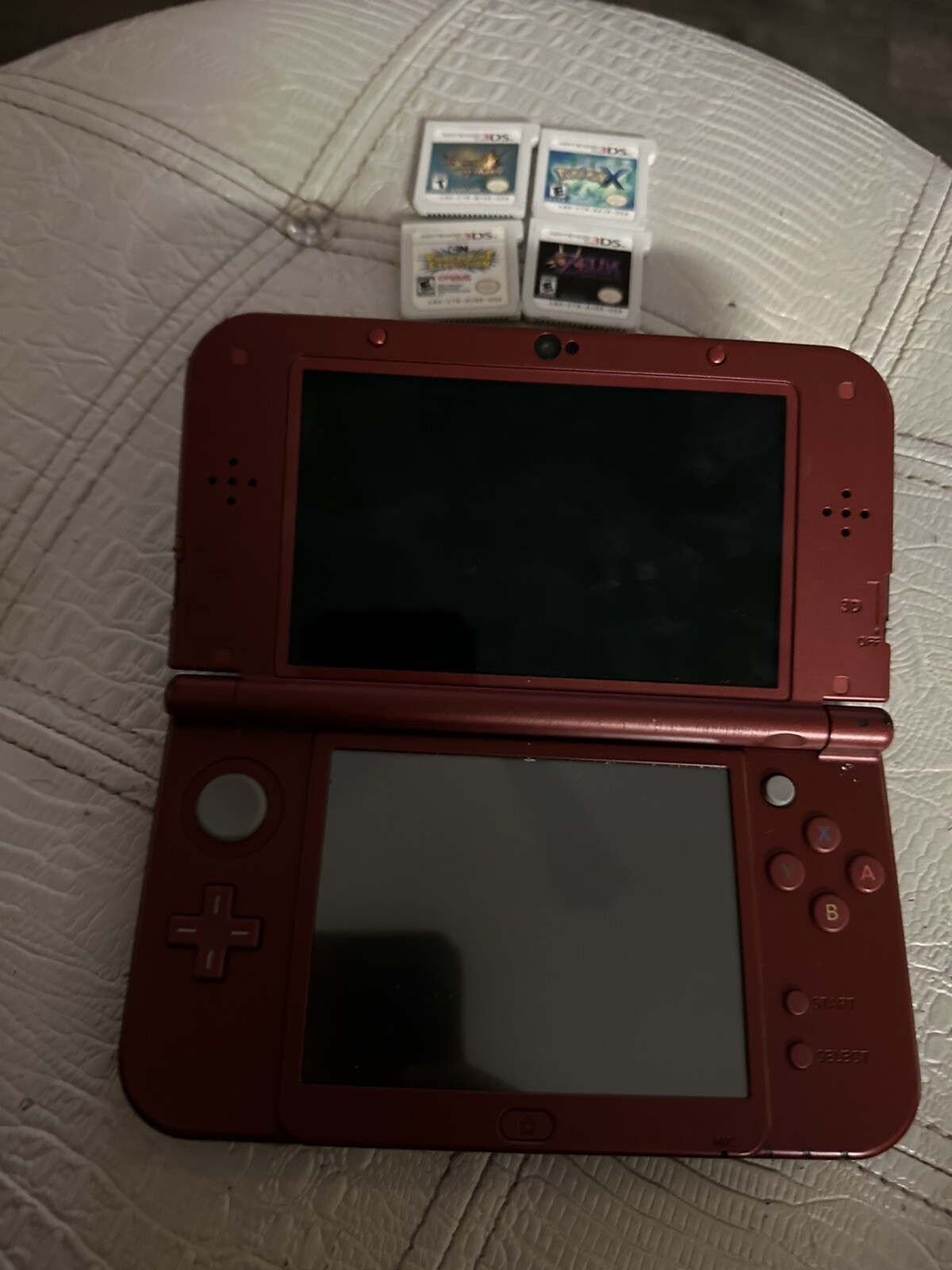 Nintendo 3DS XL Launch Edition Red GAMING System w ZELDA MAJORA’S MASK & CASE