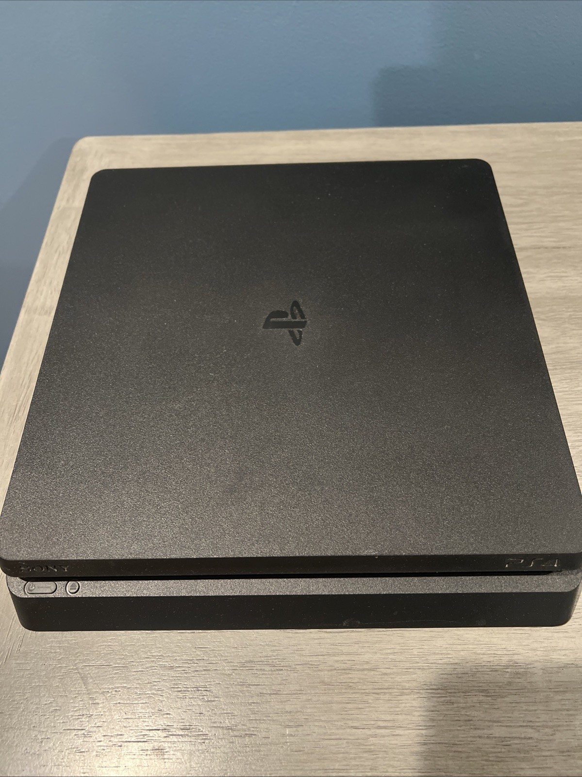 PlayStation 4 Slim Edition Black model CUH- 2115B Console Only