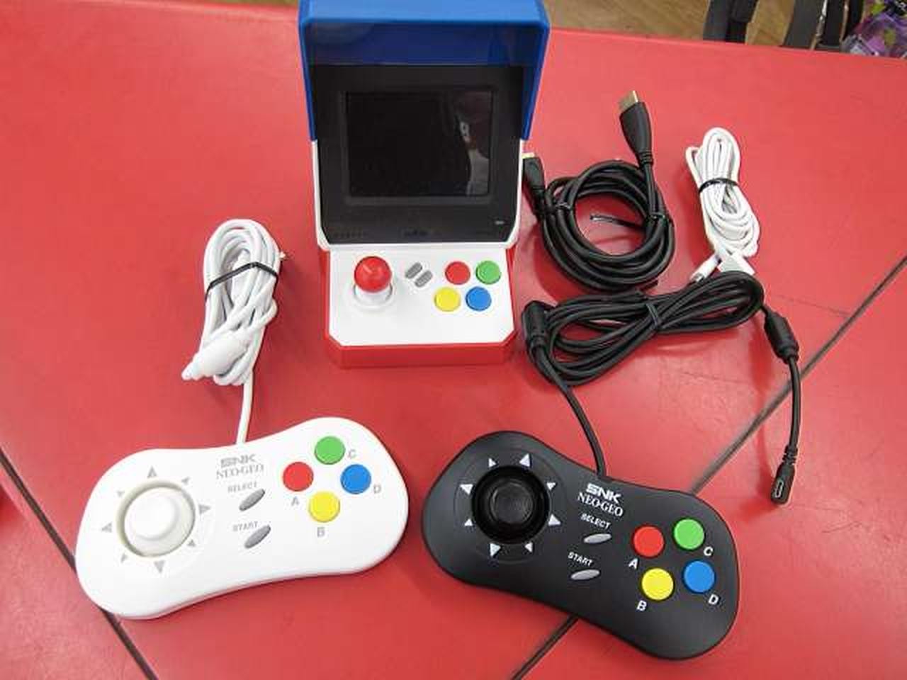 Neo Geo Mini Model FM1J2X1800 SNK