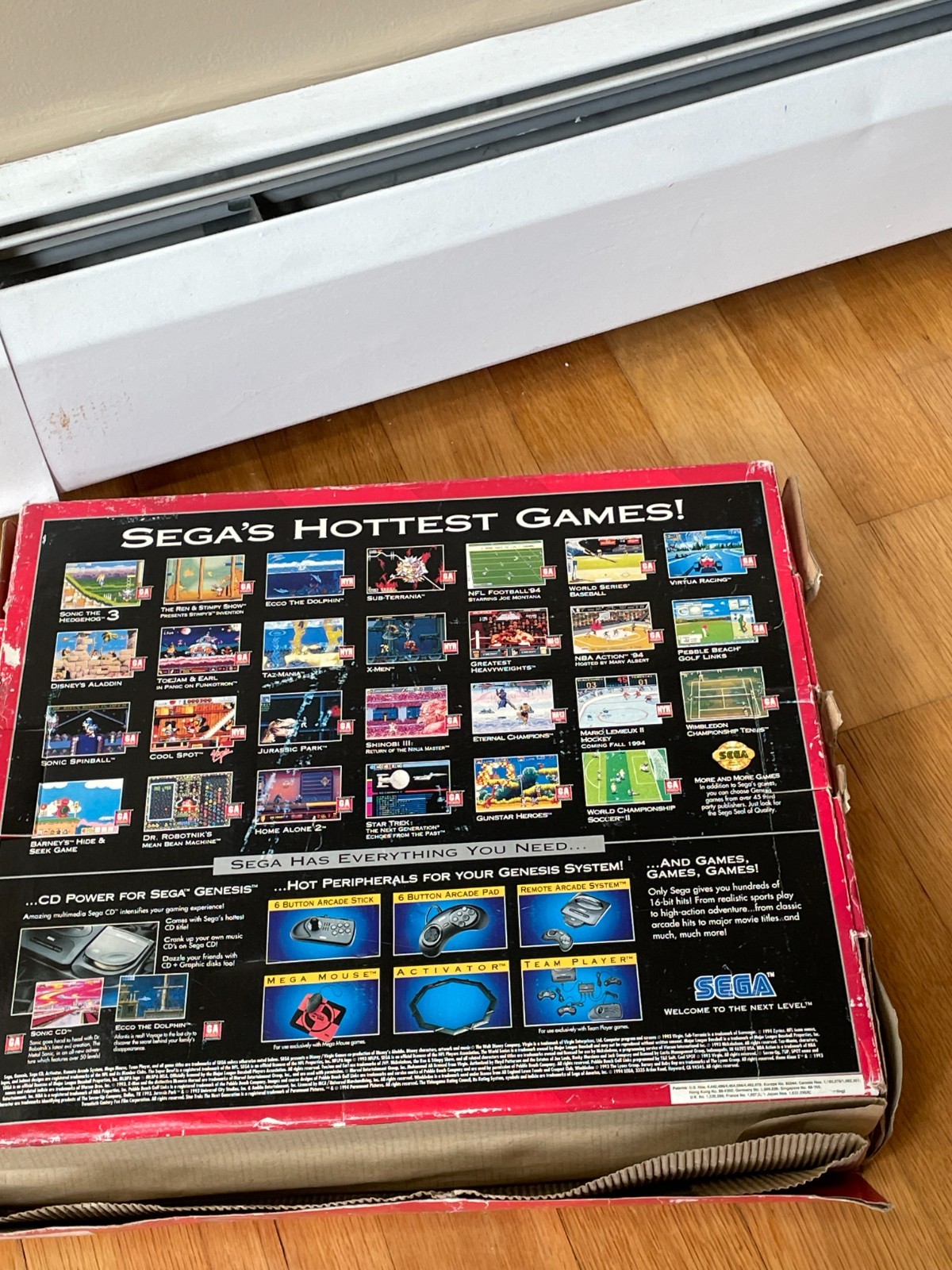 SEGA GENESIS 16 BIT MODEL 1 CONSOLE 2 CONTROLLERS IN MODEL 2 BOX TESTED & WORKS
