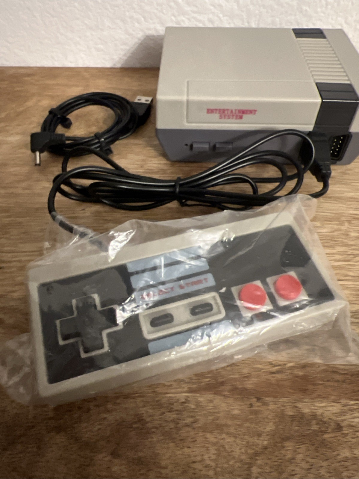 Bootleg NES Classic Edition Mini Console +Controller & Built In Games -No Cables