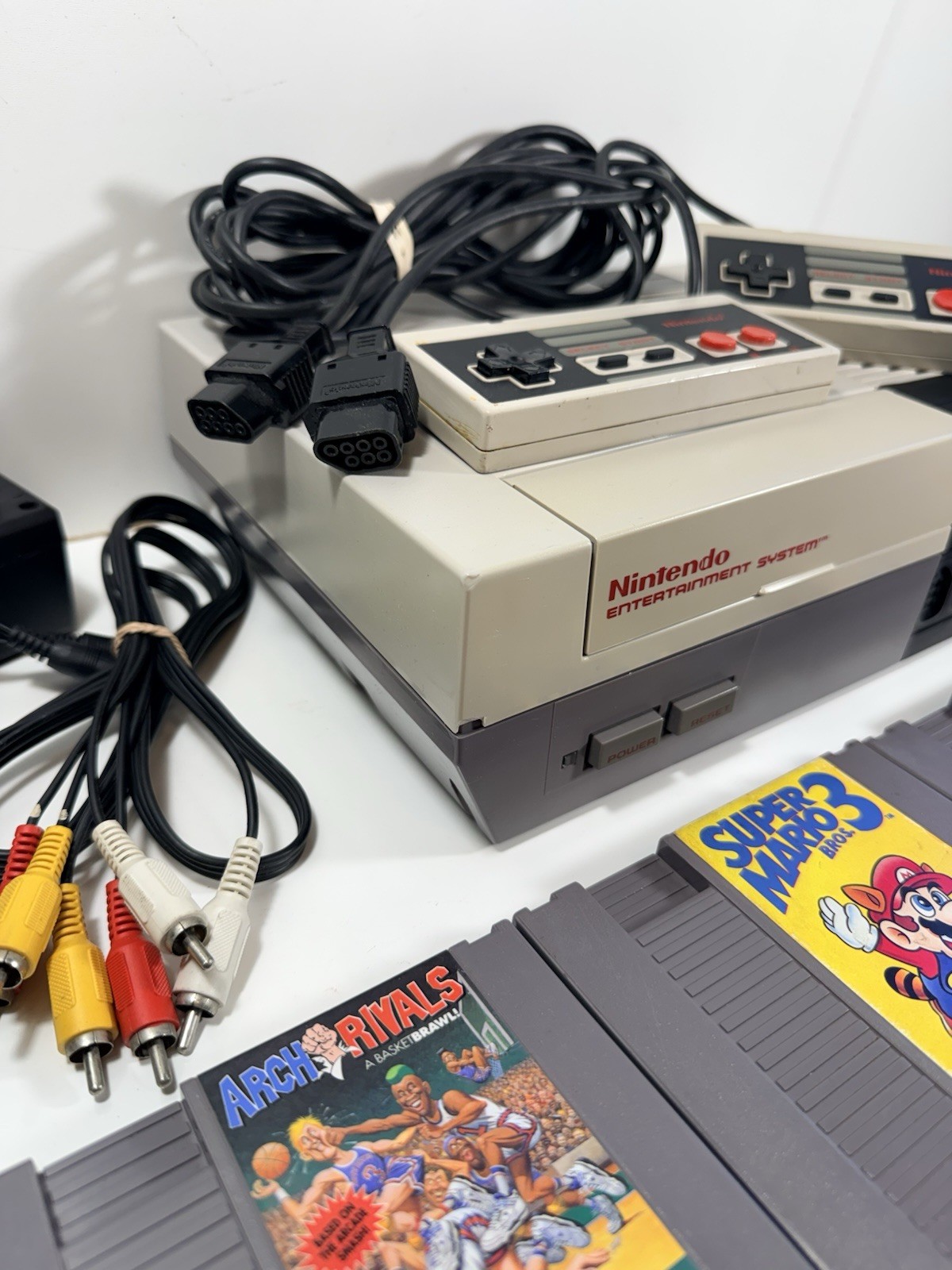 Nintendo NES Console System Bundle NEW 72 PIN Super Mario 8 Fun Games RESTORED!