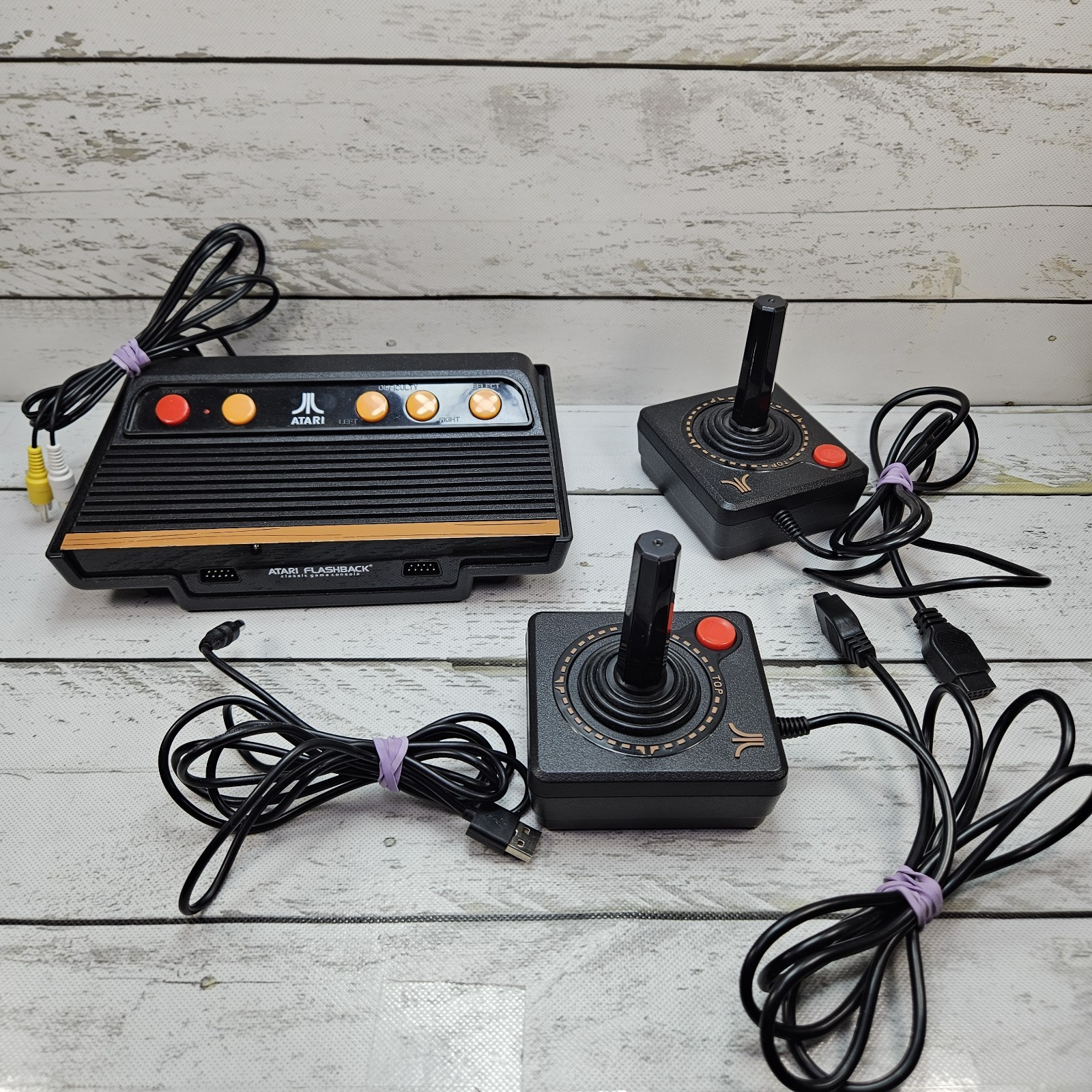 Atari Flashback Classic Game Console 2 Joysticks Power Cord A/V Tested Working