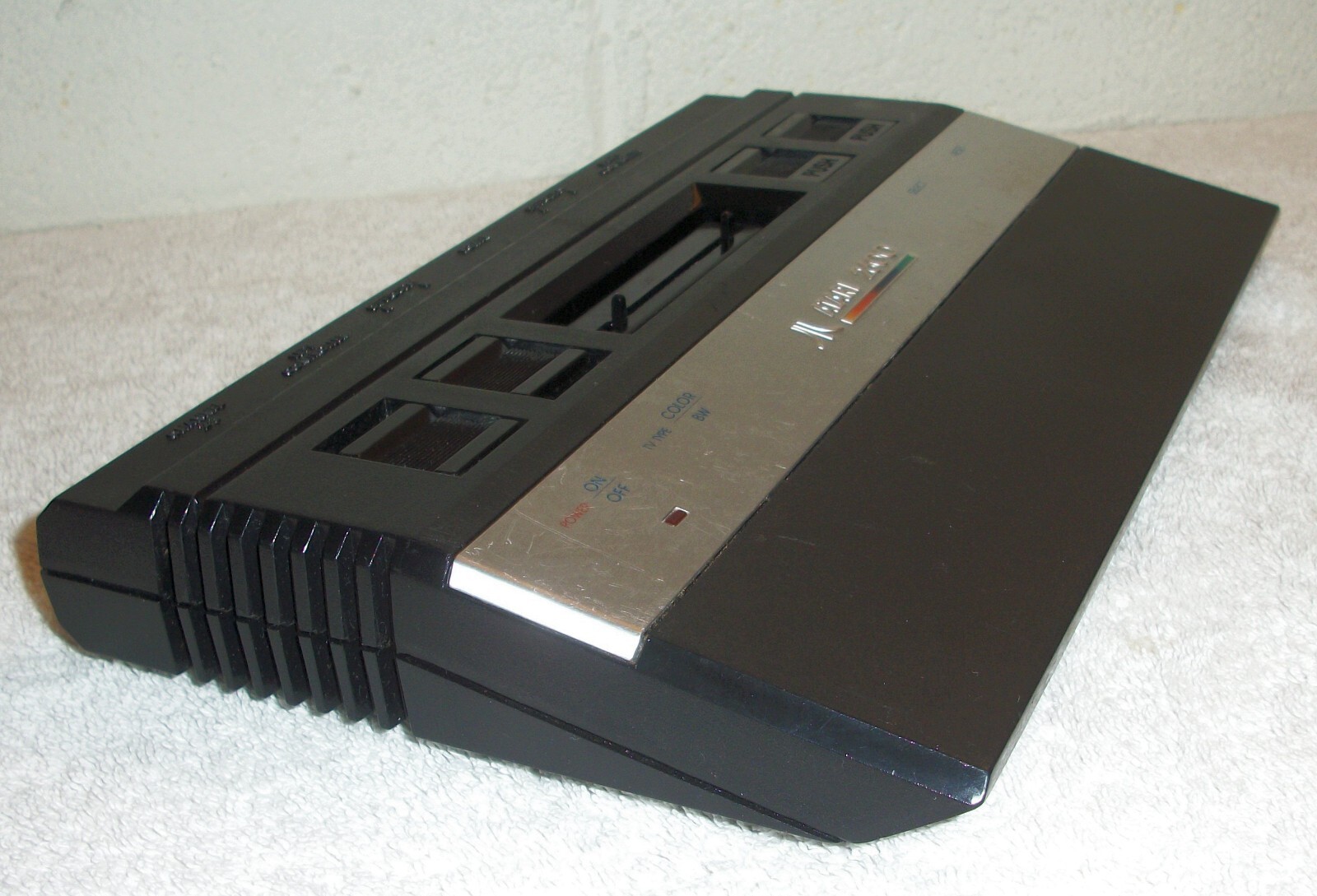 Original Atari 2600 Jr. Short/Small Rainbow Console System Bundle with 7 Games