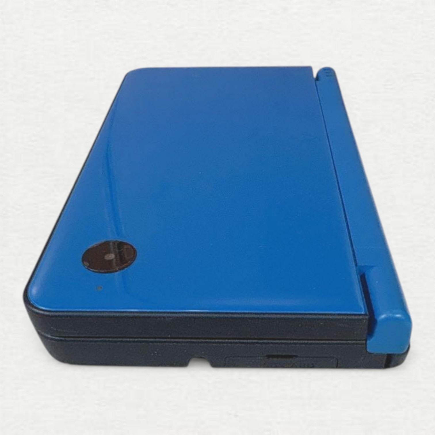 Nintendo DSi LL Console Handheld System Wi-Fi Capability Headphone Jack Blue