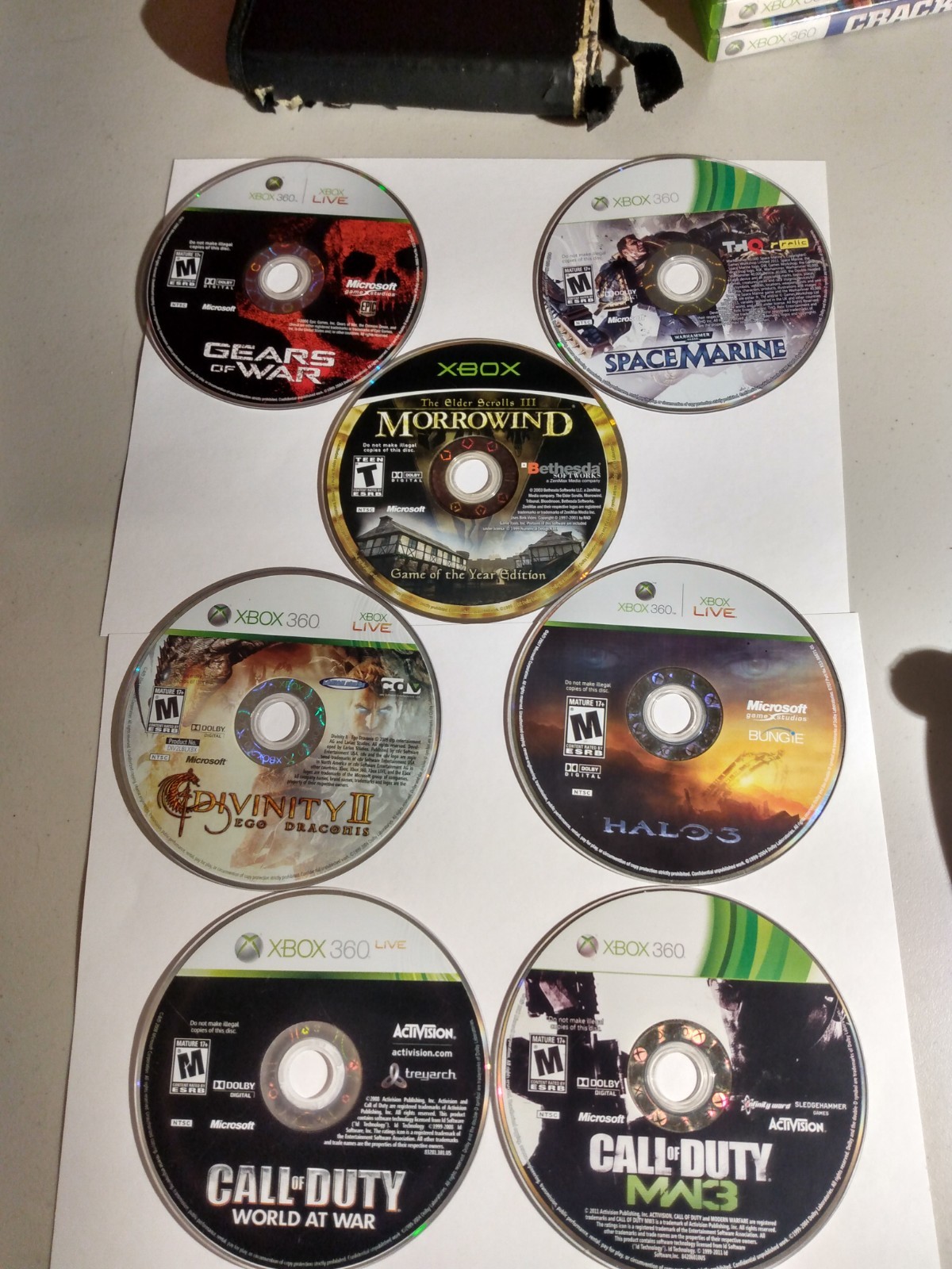XBOX 360 including 2 controllers & group of games out of box READ DESCRIPTION