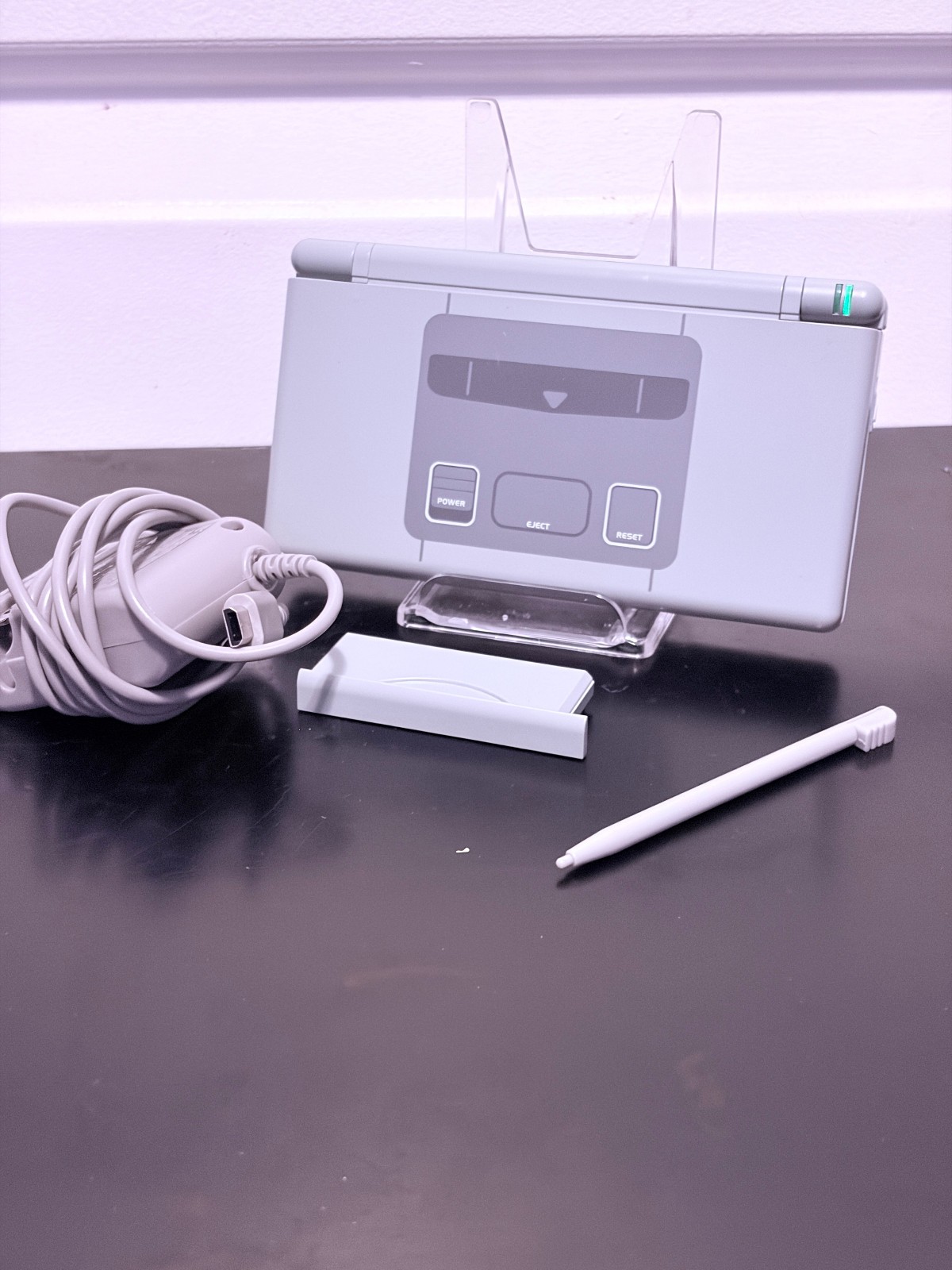 Custom Nintendo DS Lite “Super Famicom Edition” w/game and charger