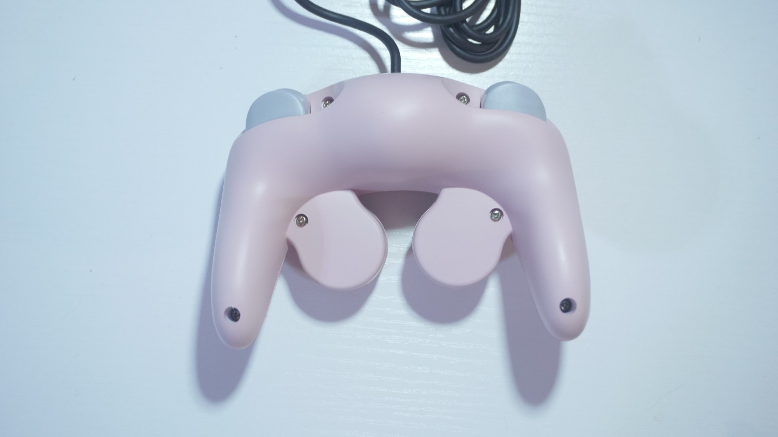 Pastel Pink Nintendo GameCube Console DOL-001 (USA) with Pink LED & Controller