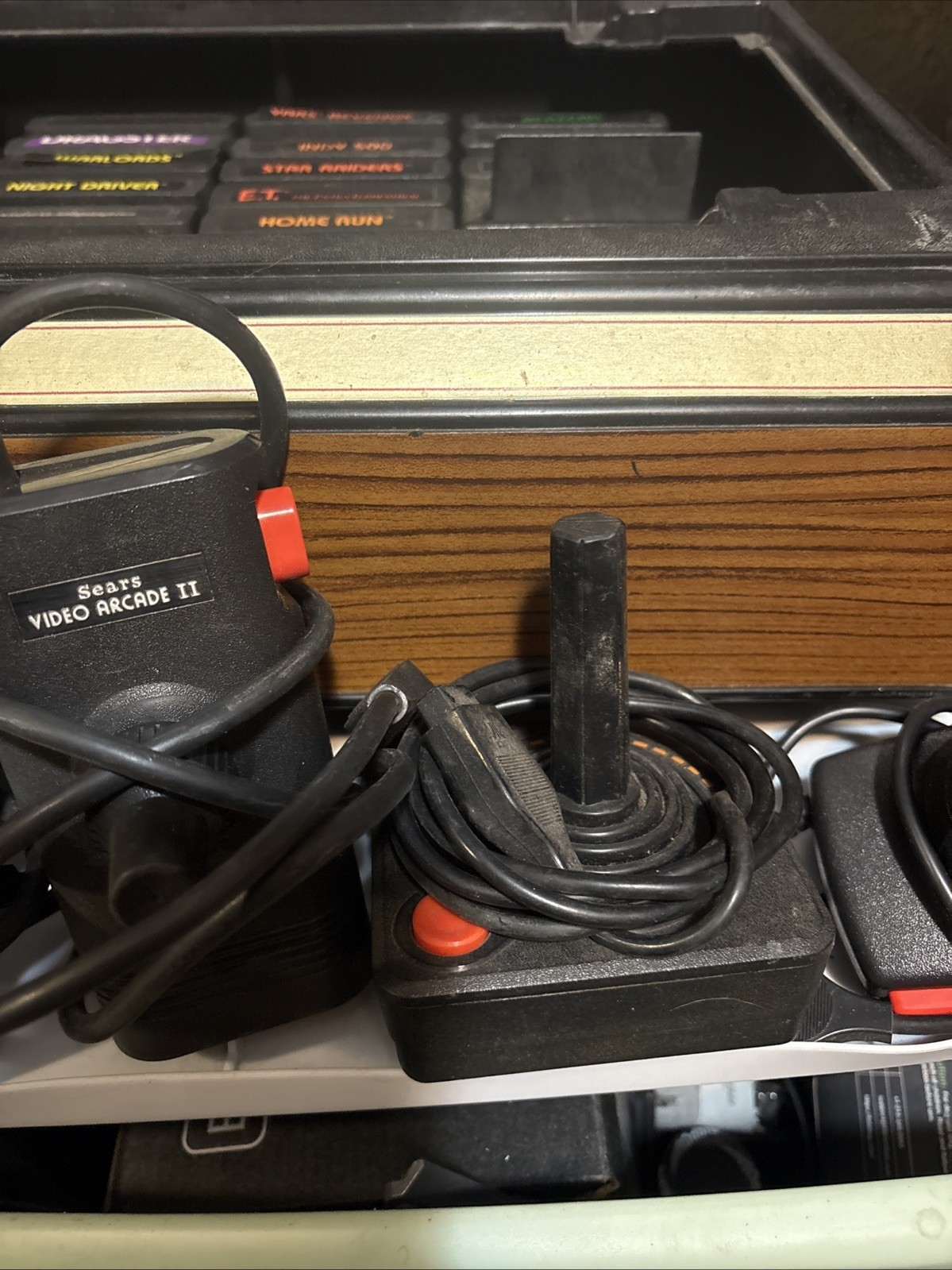 Atari 2600 Console , 4 Controllers, Video Touchpad, And 27 Games Made In Taiwan