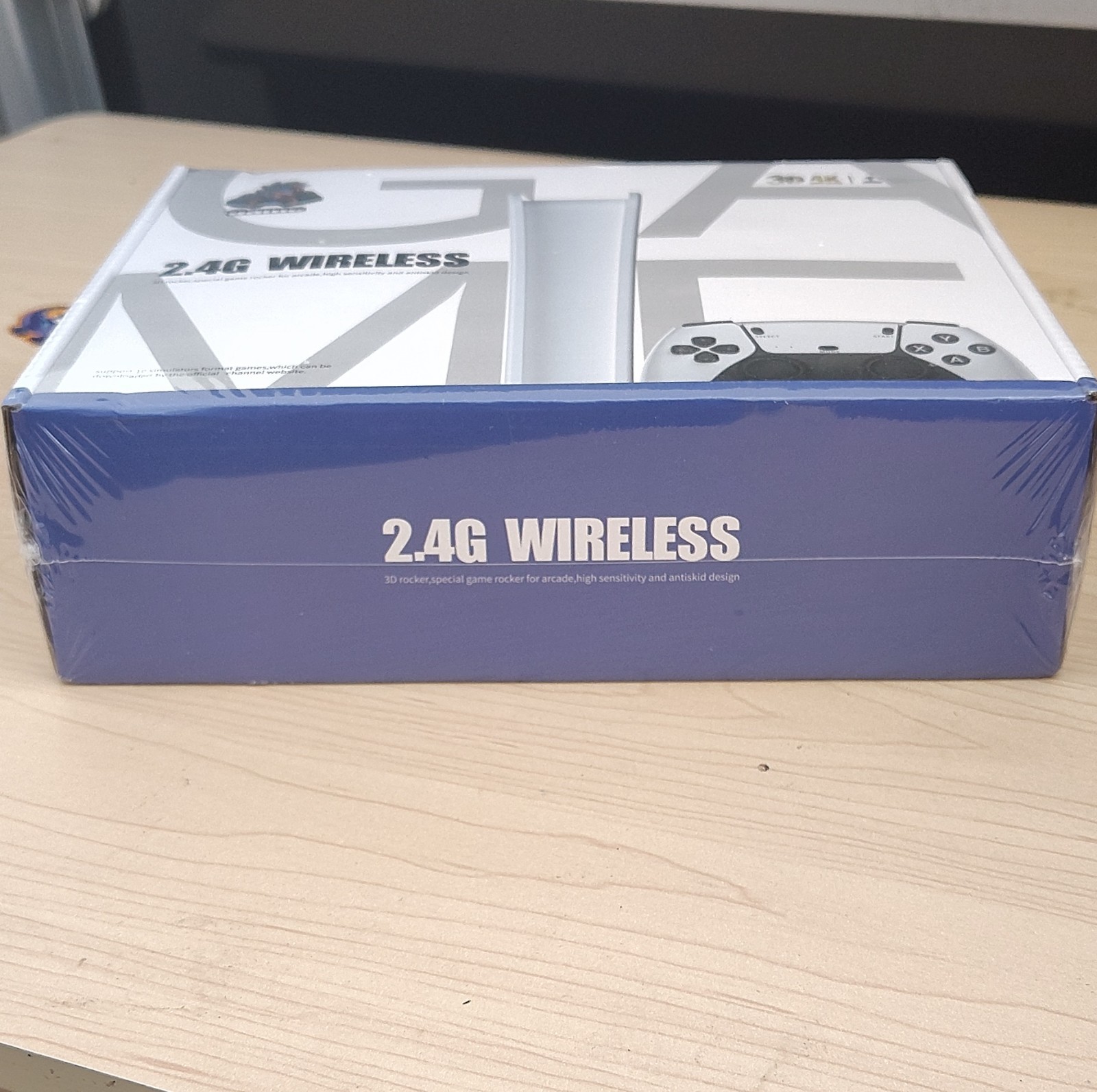 Game 2.4G Wireless Microconsole White Double Rocker 4K UHD Wi-Fi 3D Audio
