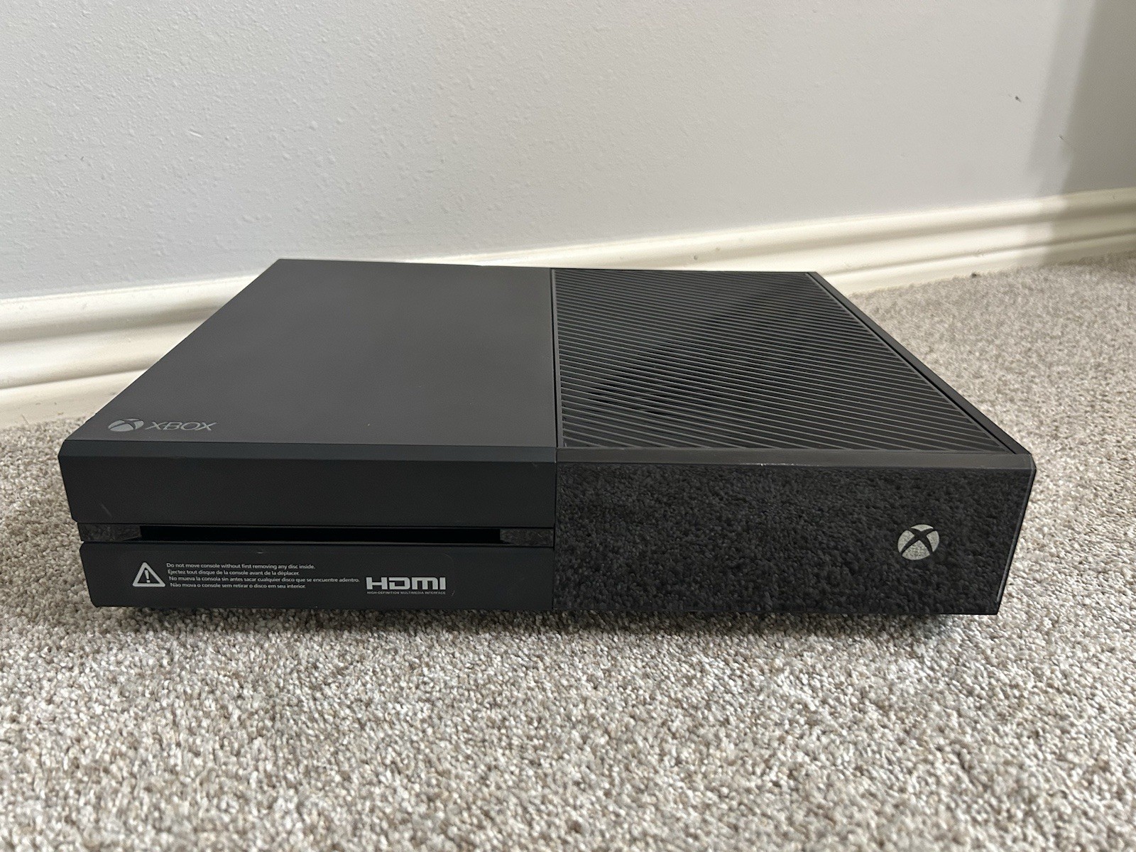 Xbox One Console 1540 500GB – (Open Box Minimal Use)