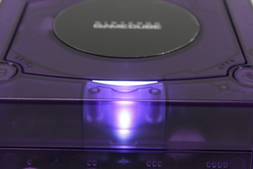 Nintendo Gamecube Console Clear Purple & AC S-Video to HDMI NTSC-U/C DOL-001 GC