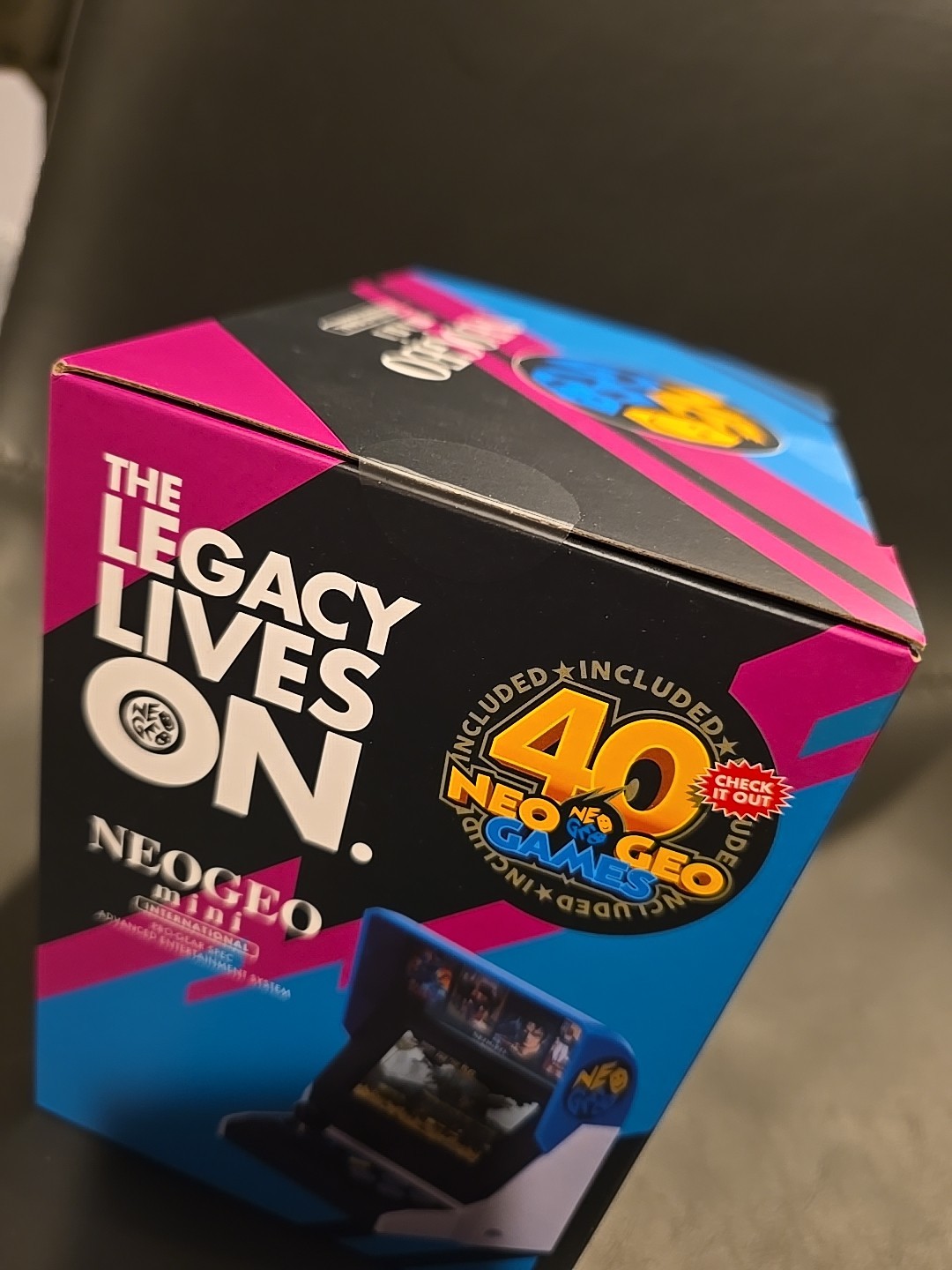 NEOGEO Mini International Edition SNK 40th Anniversary Classic Console