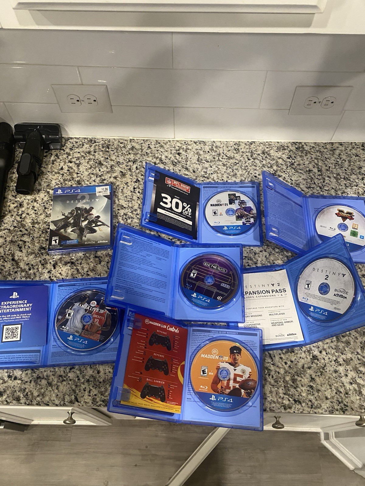Sony PlayStation 4 Slim 500GB Console CUH-2215A Tested W/ Gold Controller/Games