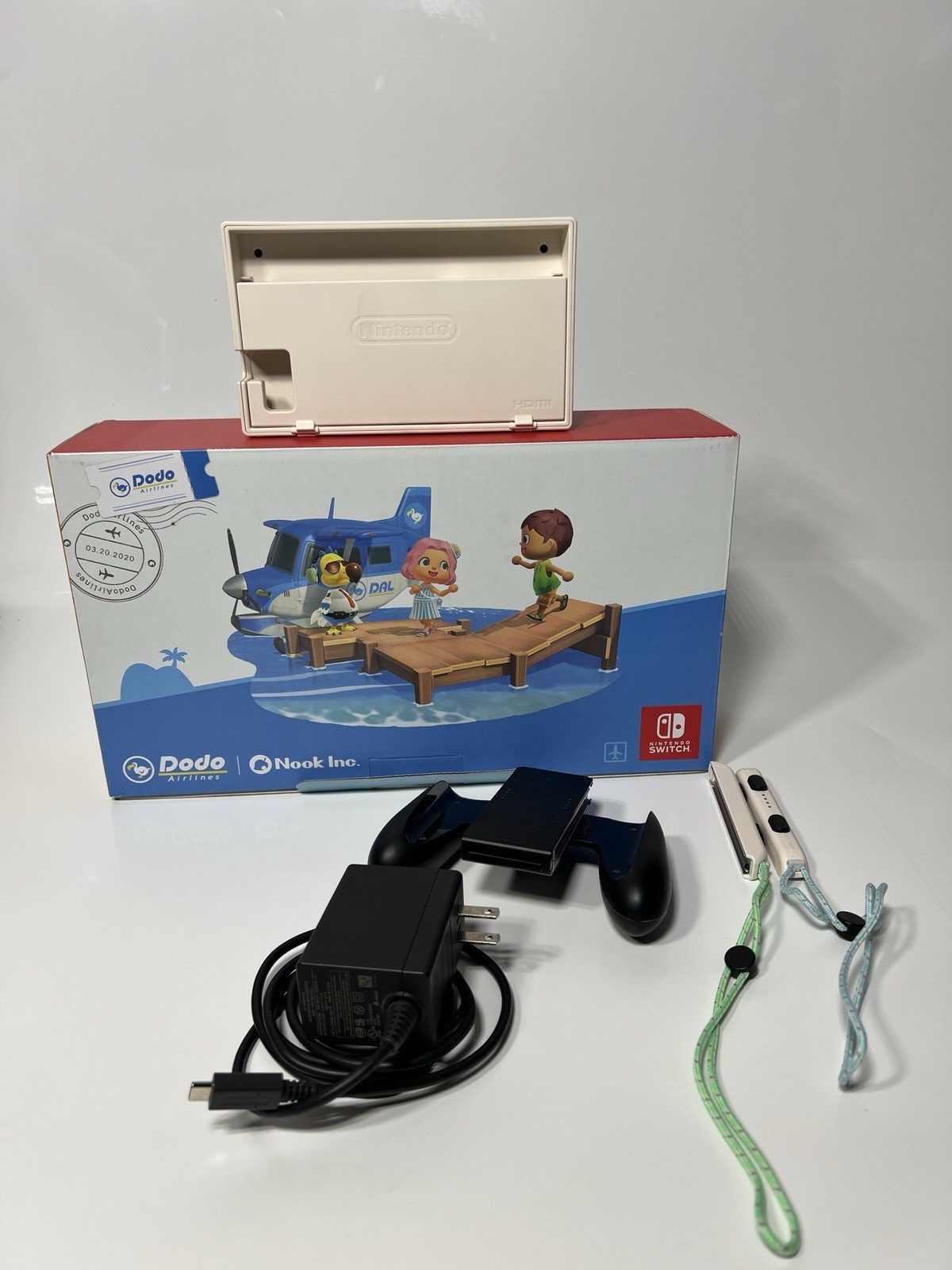 Nintendo Switch Handheld Console Animal Crossing Edition Excellent + 128gb SD