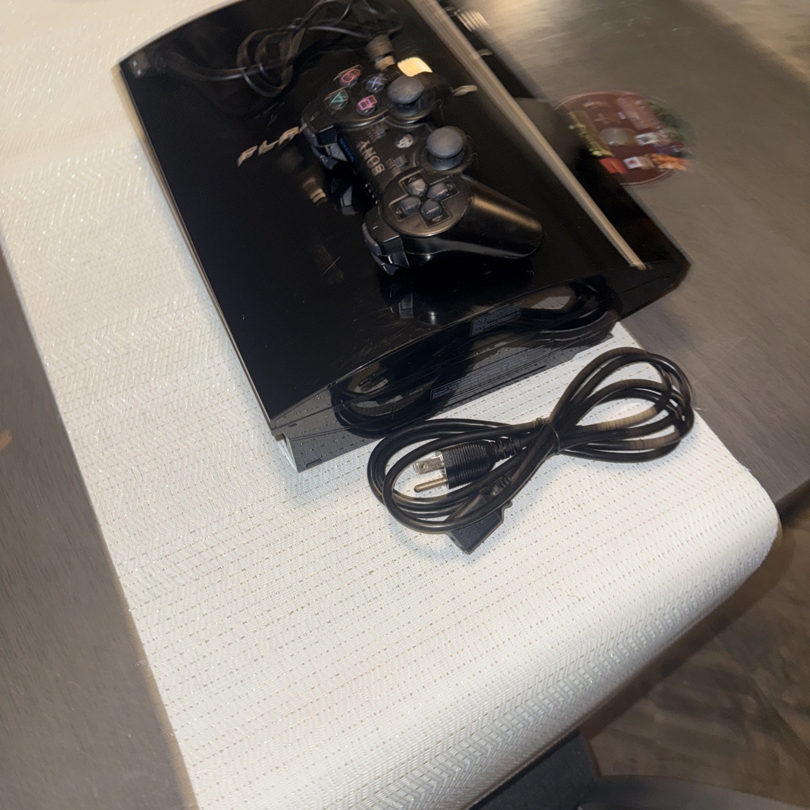 Sony PlayStation 3 CECHG01 Console 40GB PS3 + 1 Controller+Lego Game Cables