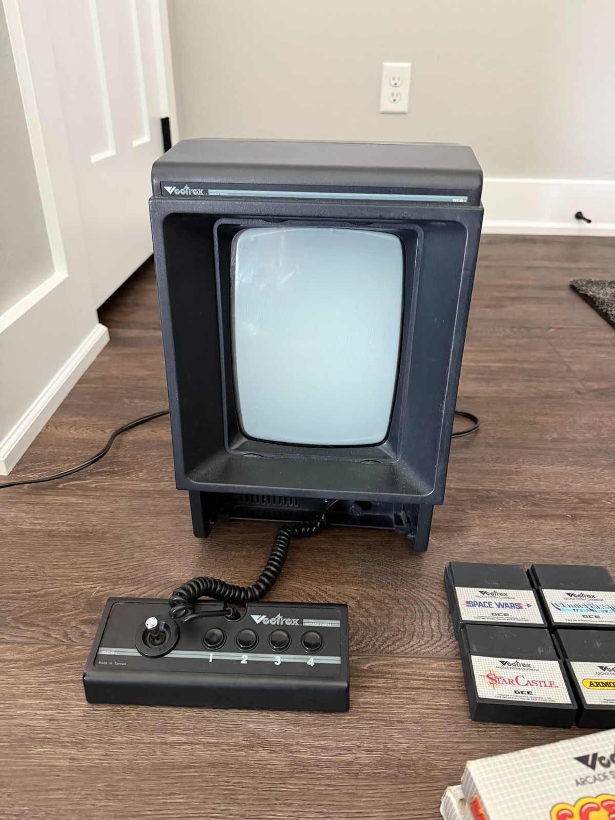Vectrex HP 3000 Arcade System Console w/Controller 7 Games + Box TESTED