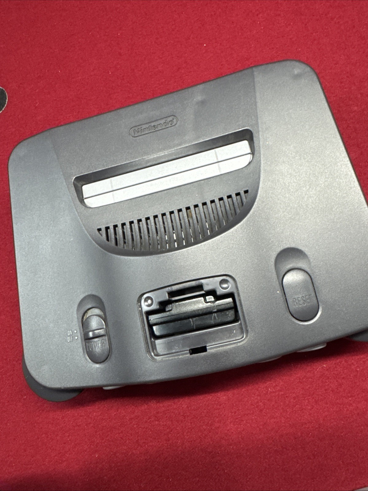N64 Console Bundle Nintendo 64: Mario Kart 64 + 3 More Games. Tight Sticks. OEM