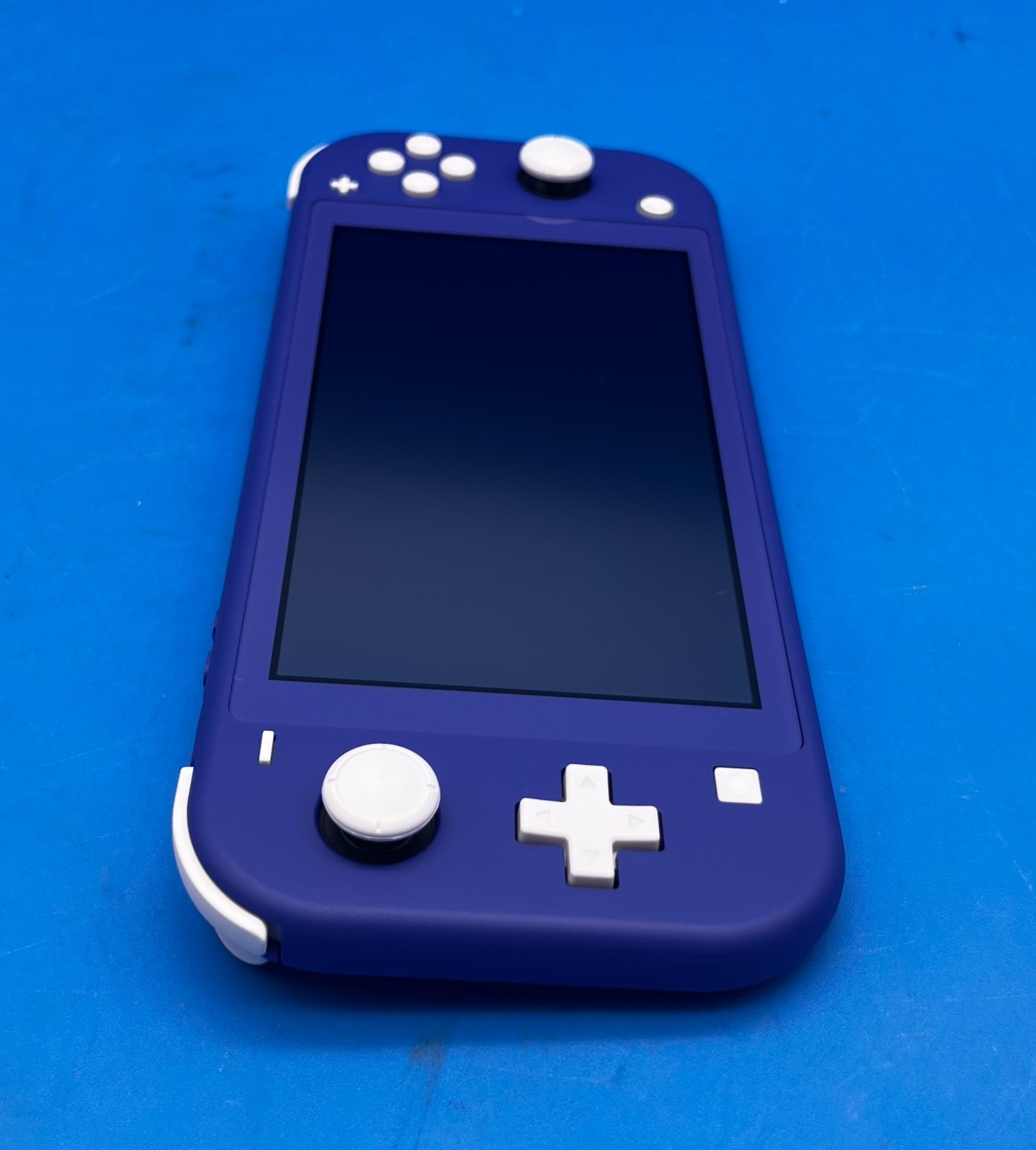 Nintendo Switch Lite Handheld Game Console 32Gb HDH-001 Purple