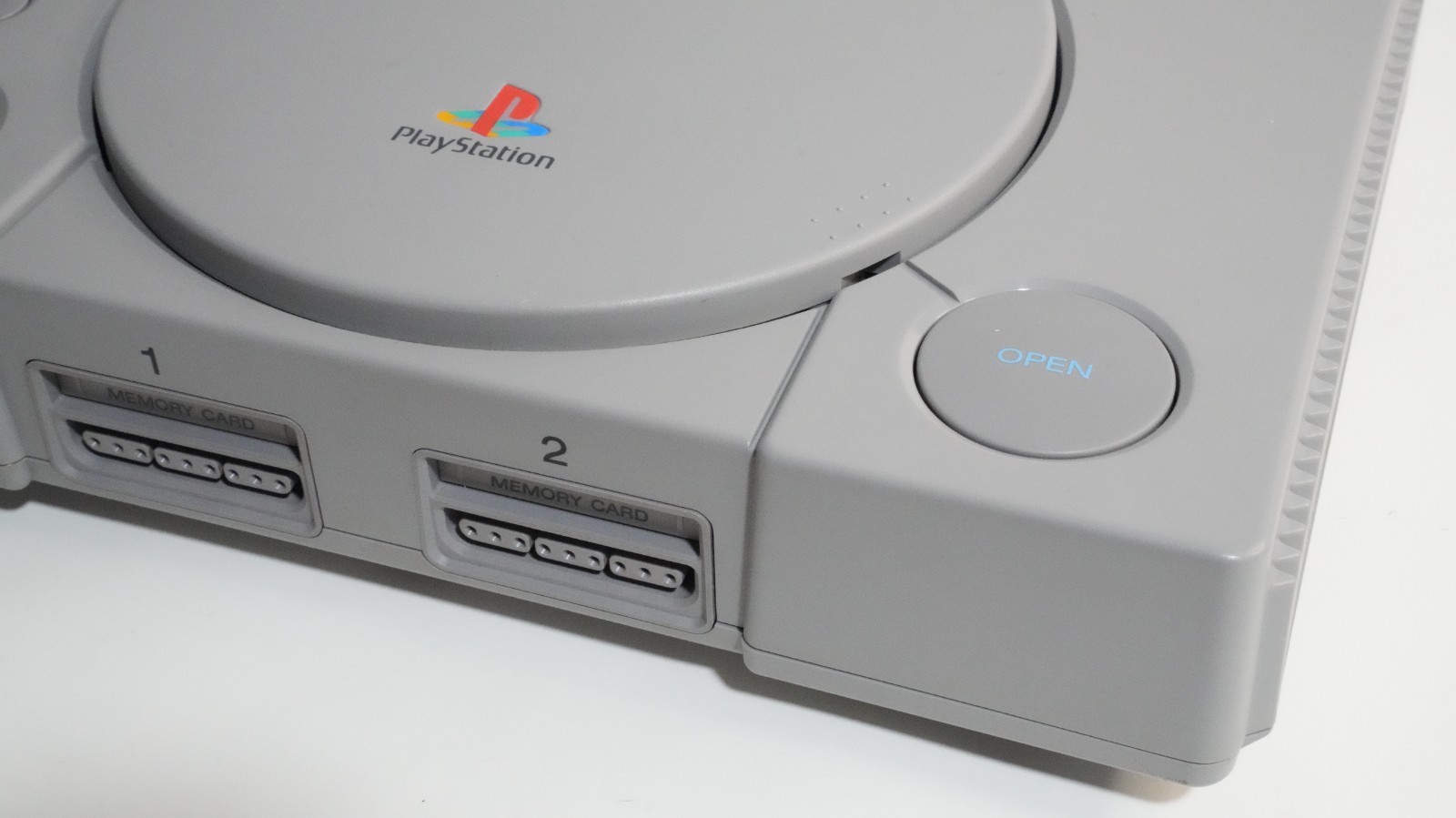 Sony PlayStation 1 Console Bundle – w/ box – Tested – Games and Accessories